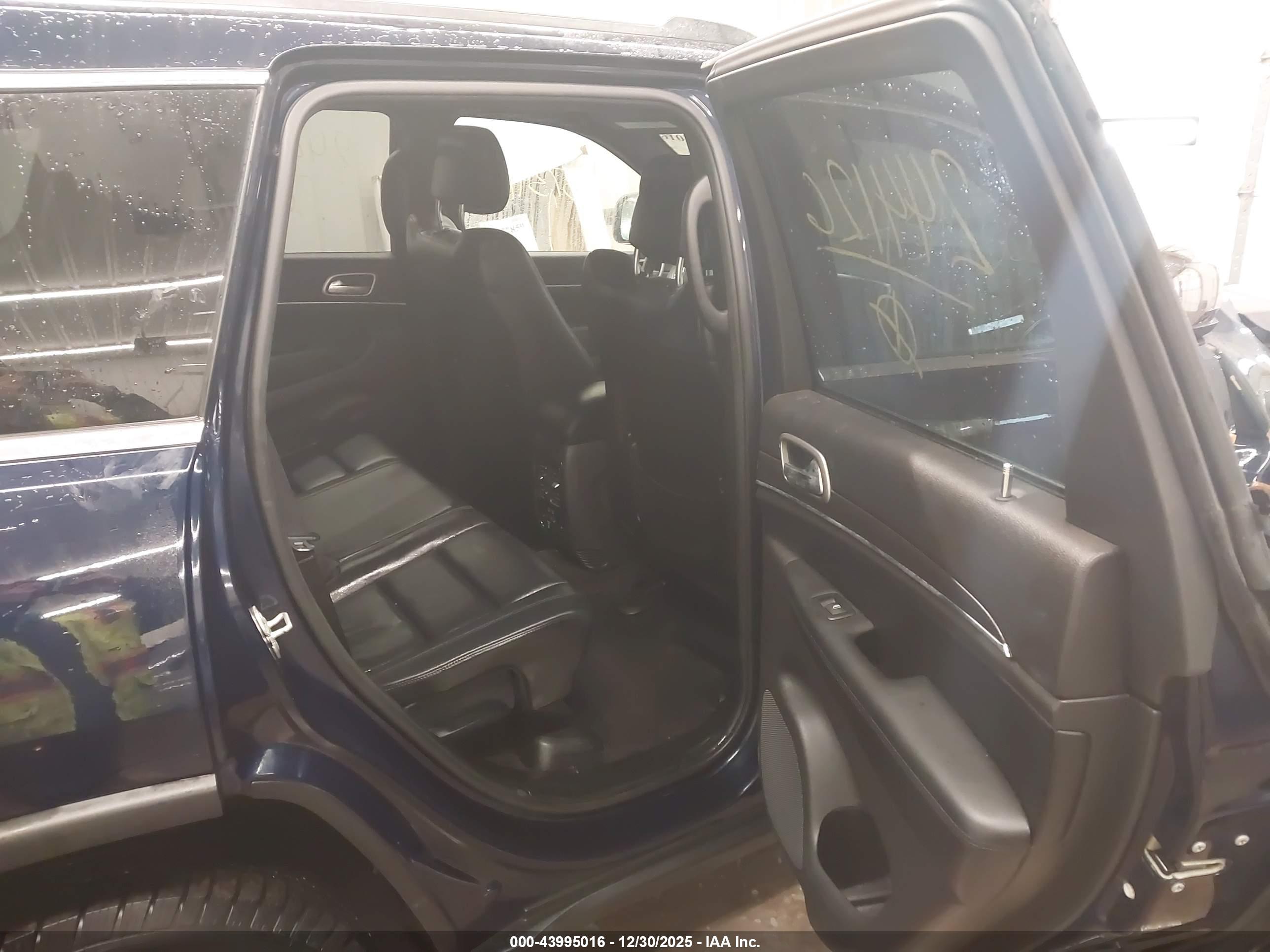 JEEP GRAND image 8