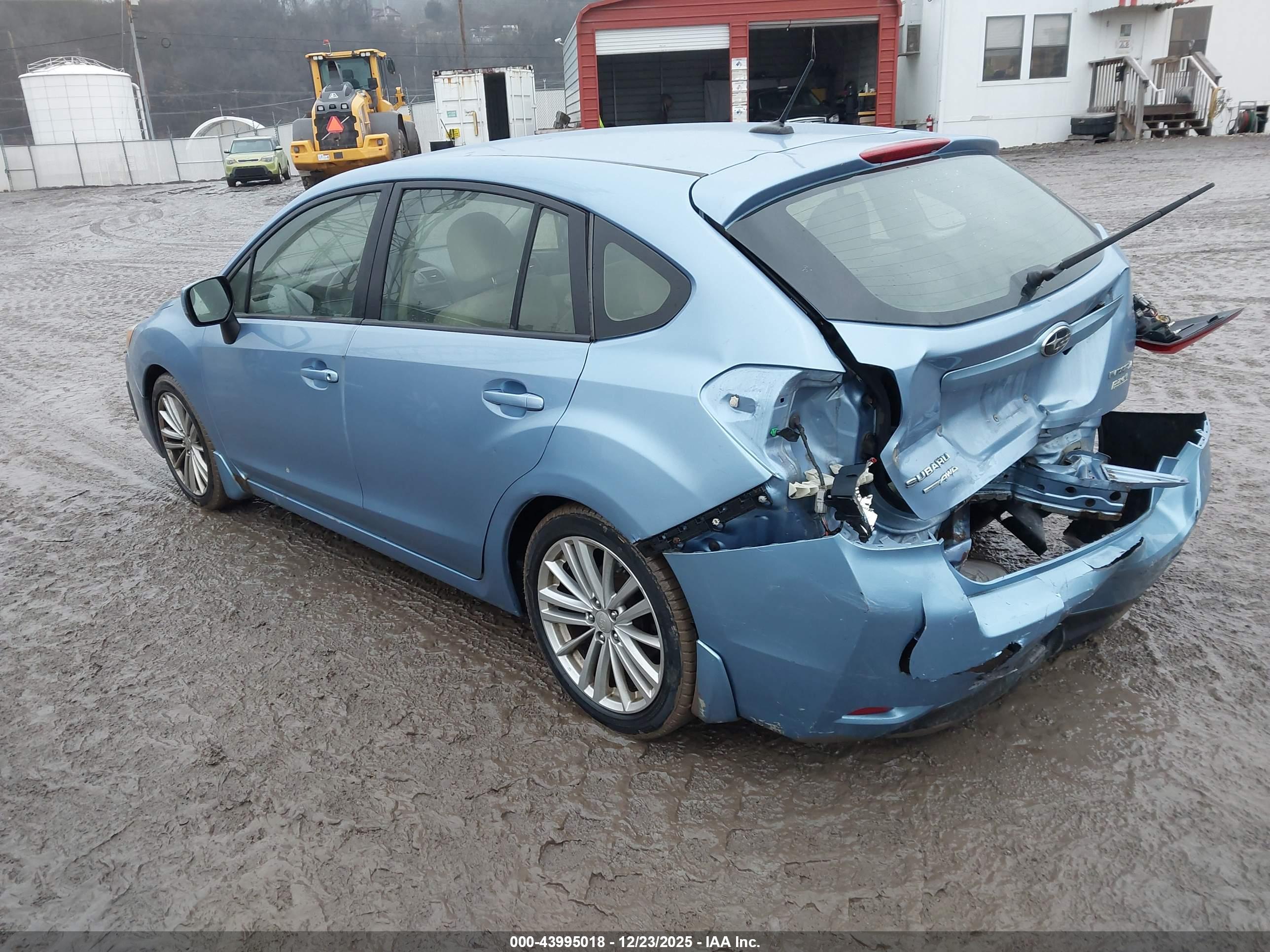 SUBARU IMPREZA image 3
