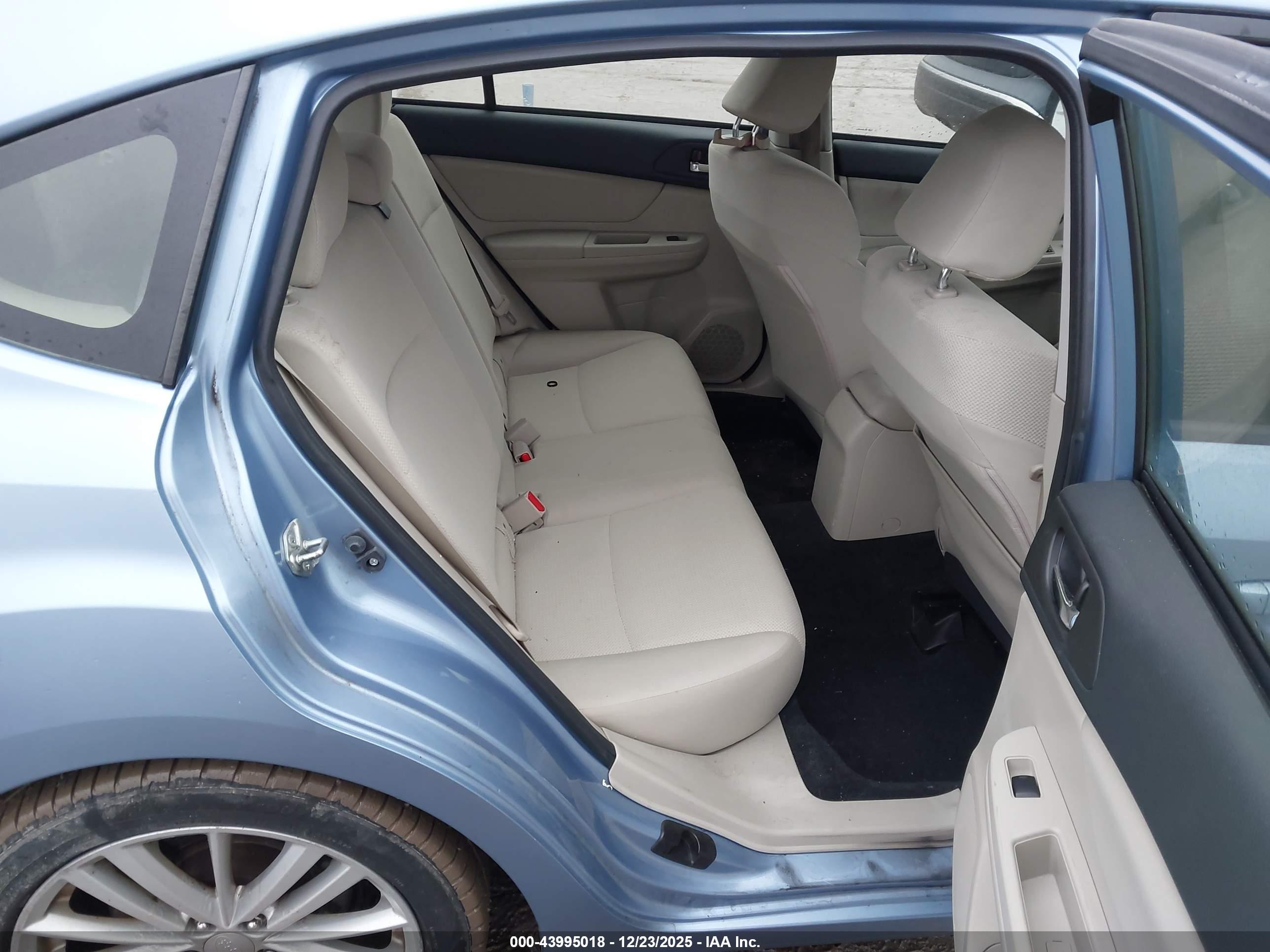 SUBARU IMPREZA image 8