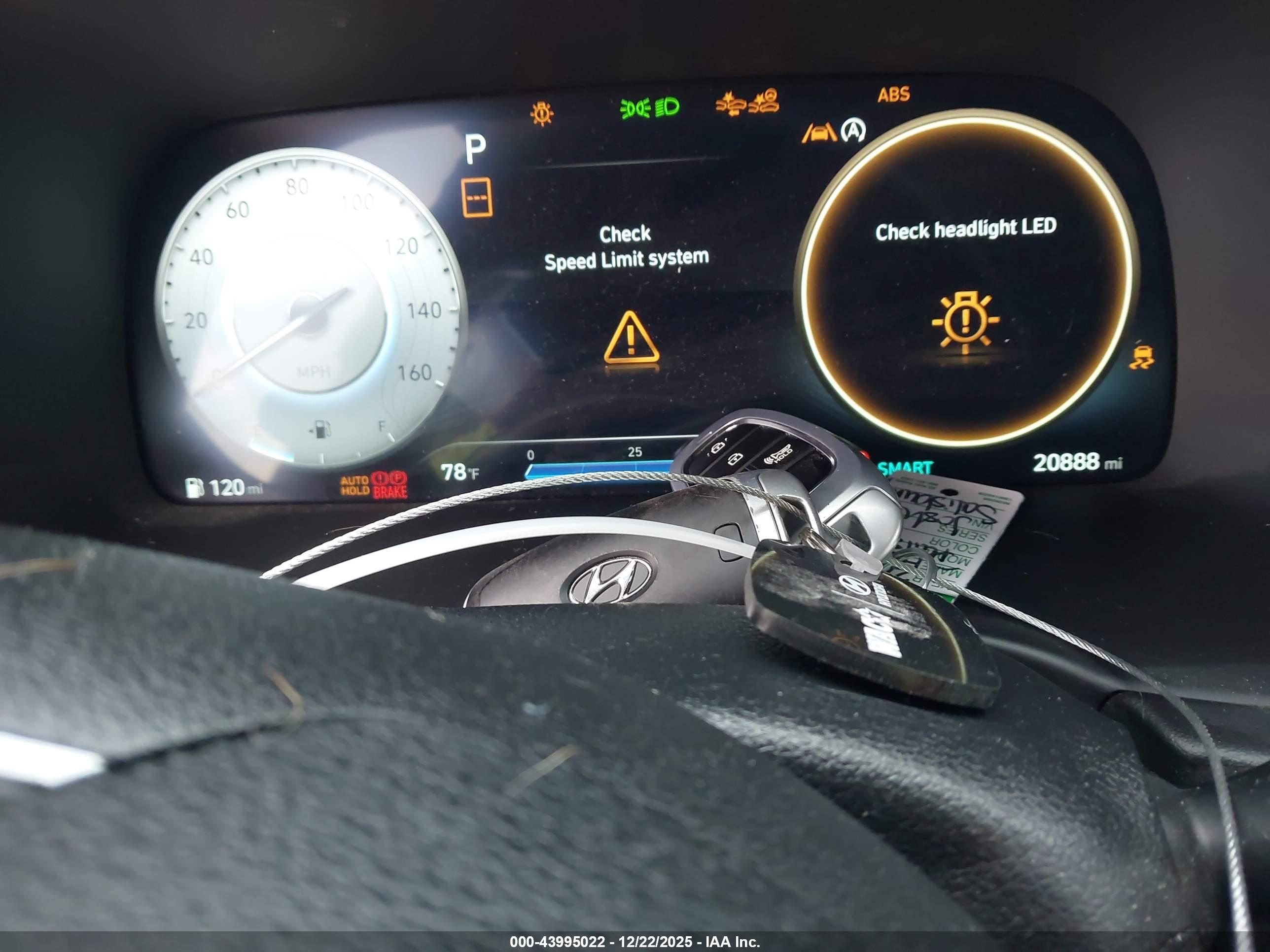 HYUNDAI PALISADE image 11