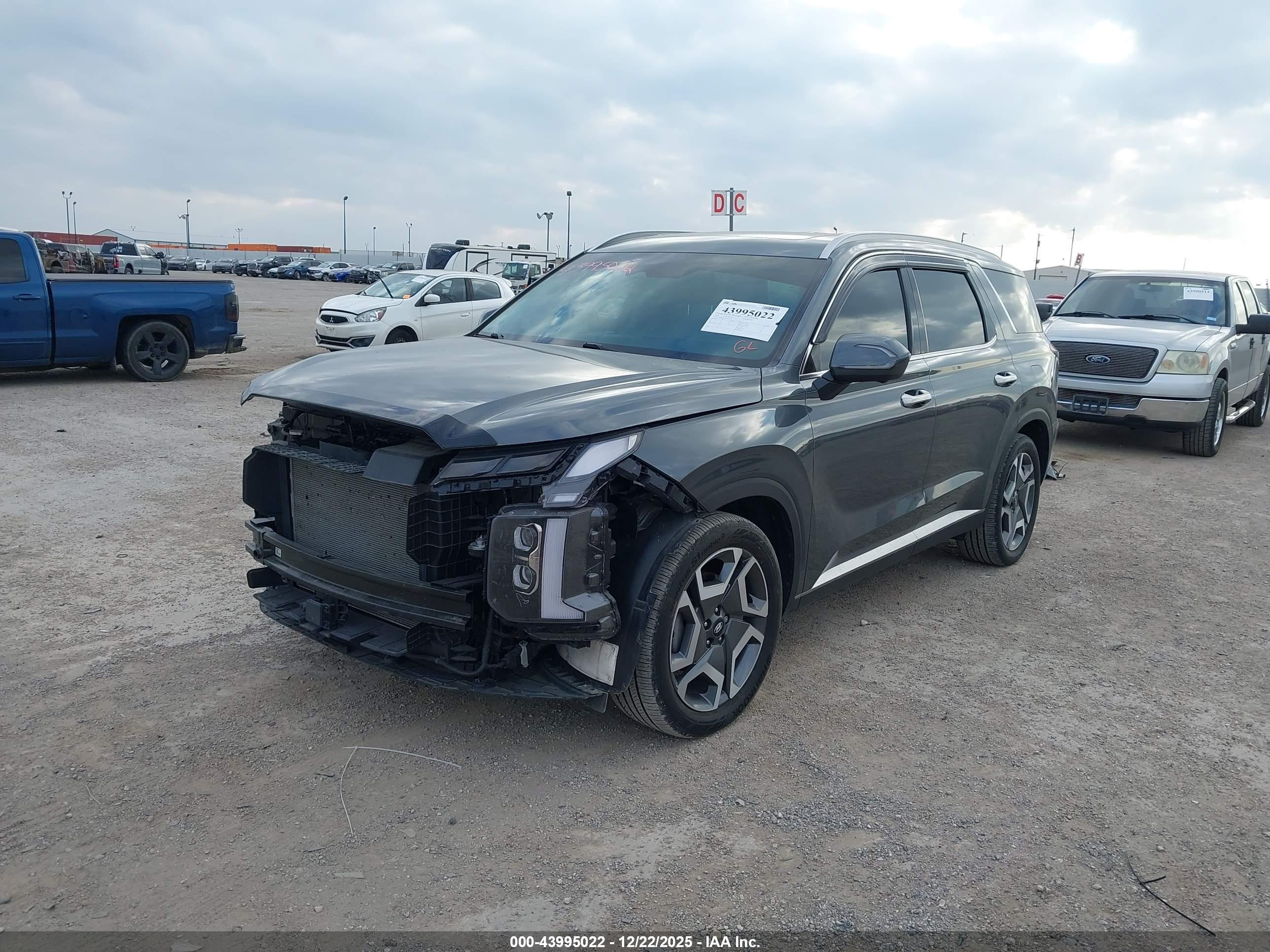 HYUNDAI PALISADE image 2