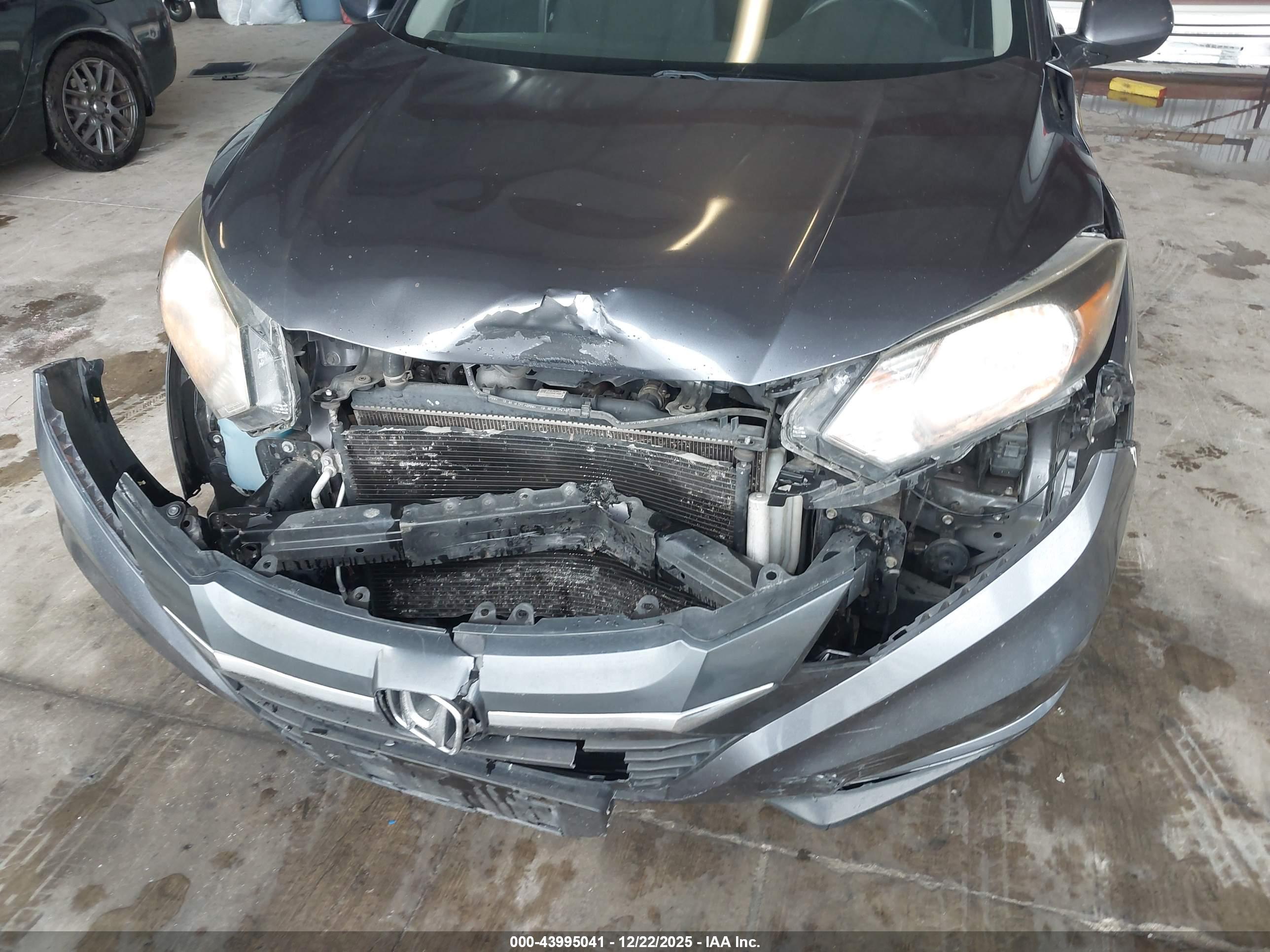 HONDA HR-V image 6