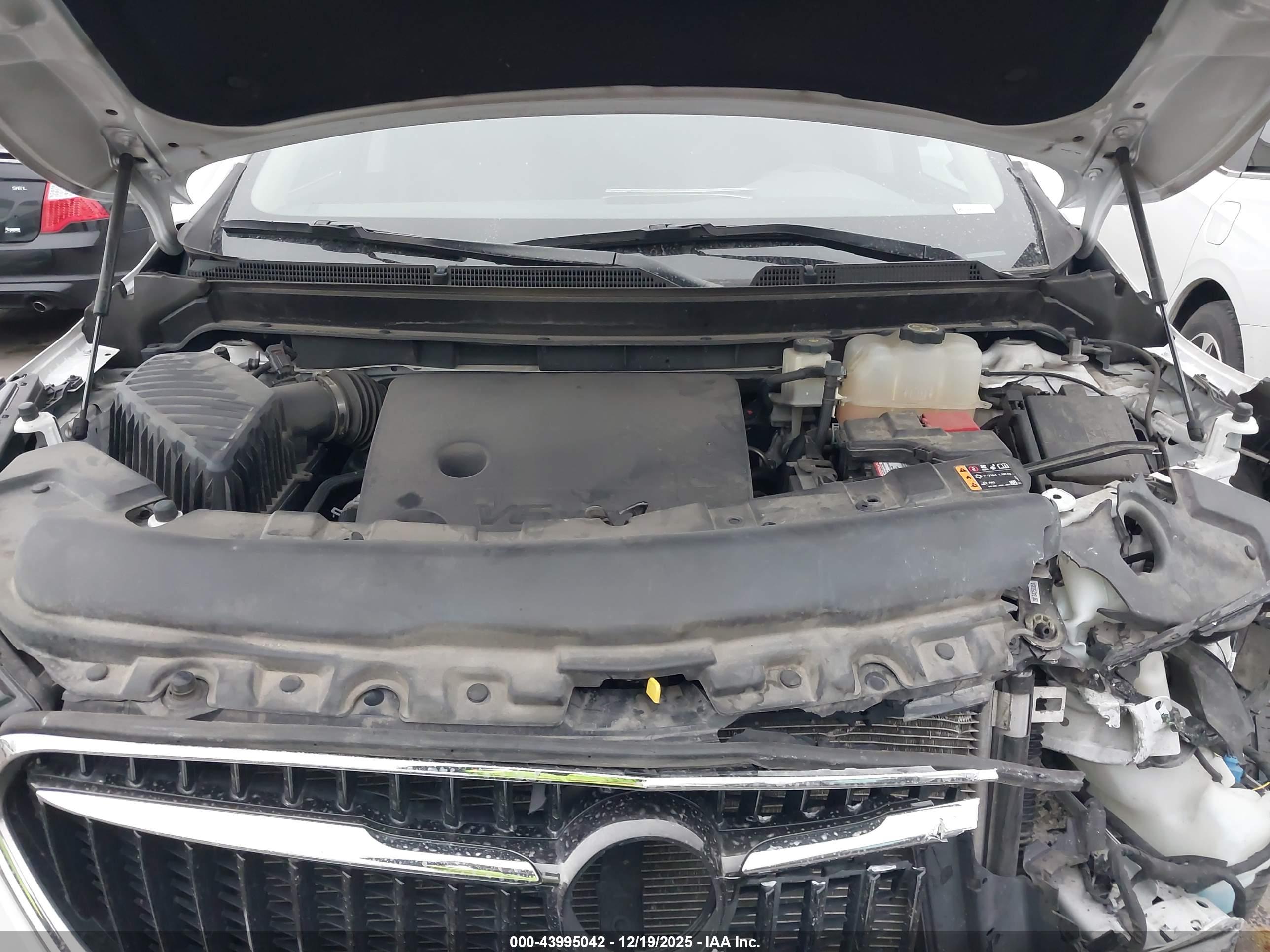 BUICK ENCLAVE image 10
