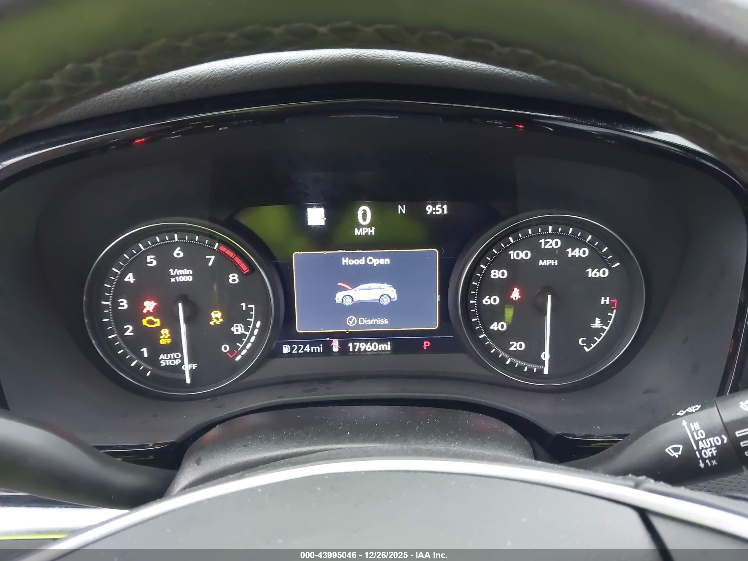 CADILLAC XT5 image 7