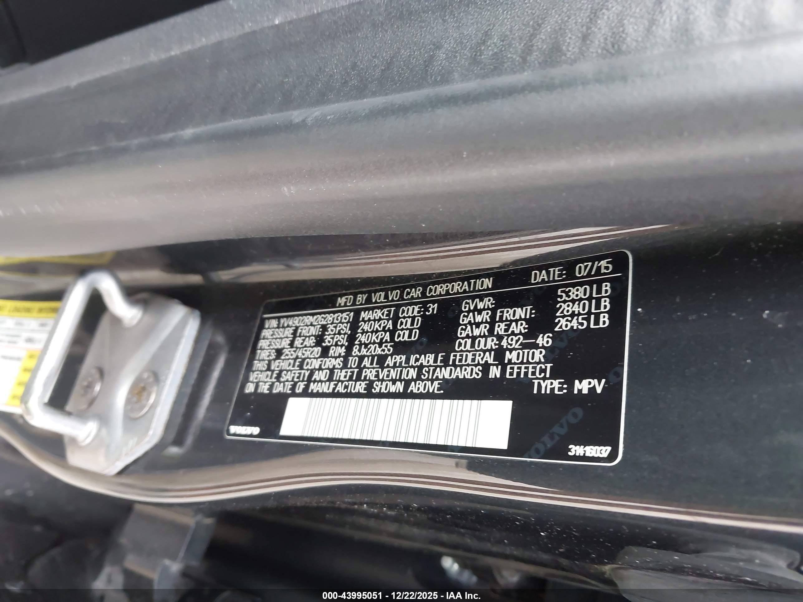 VOLVO XC60 image 9