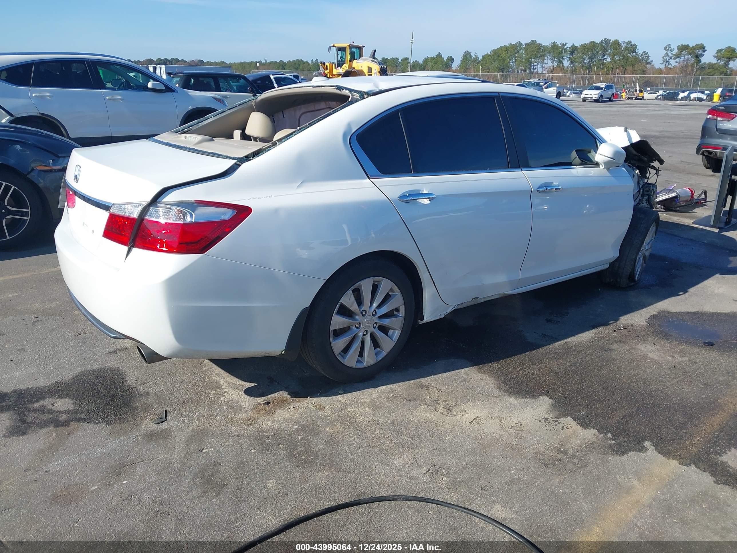 HONDA ACCORD image 4