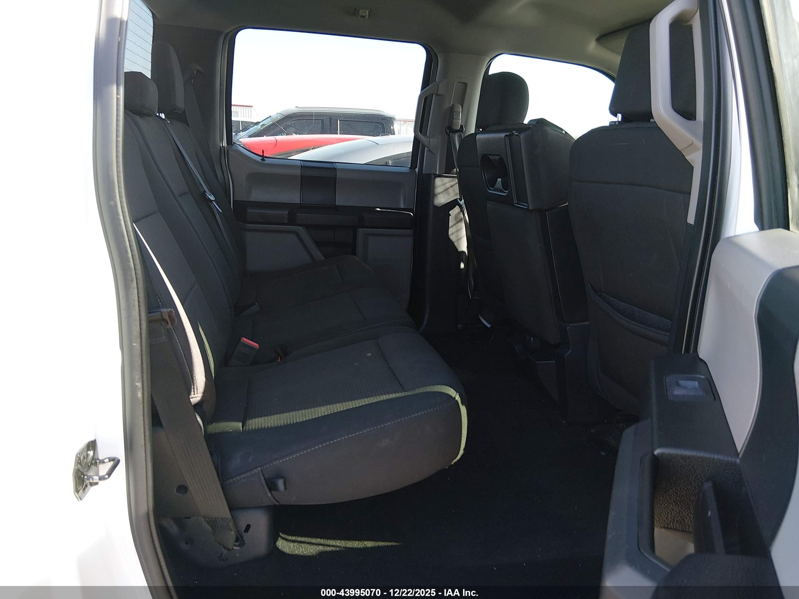 FORD F-150 image 8