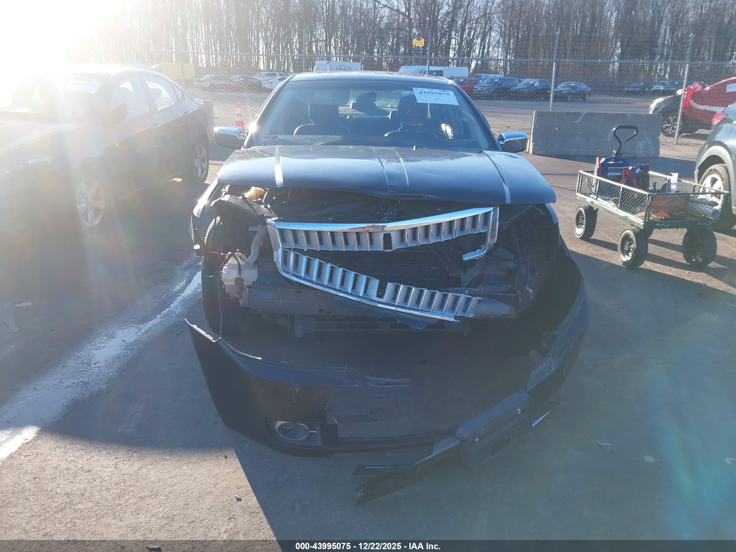 LINCOLN MKZ image 6