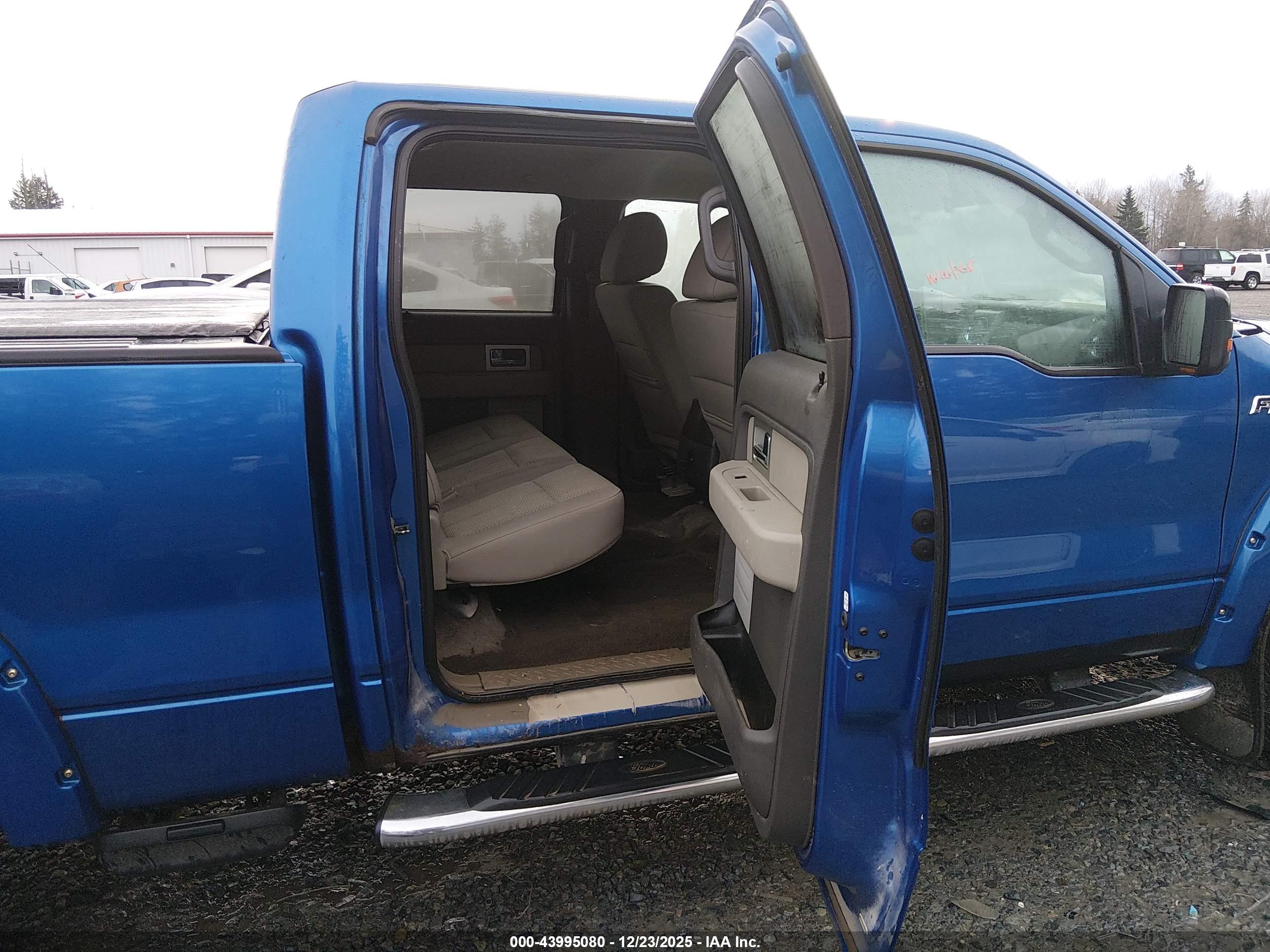 FORD F-150 image 8