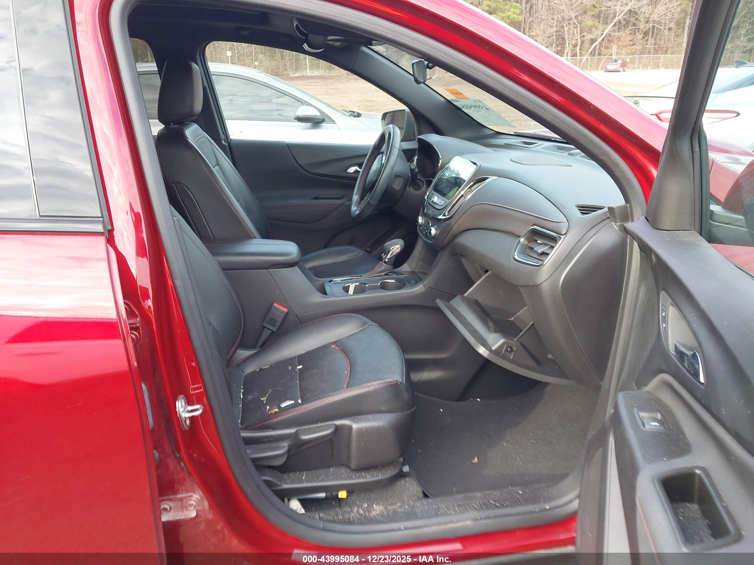 CHEVROLET EQUINOX image 5