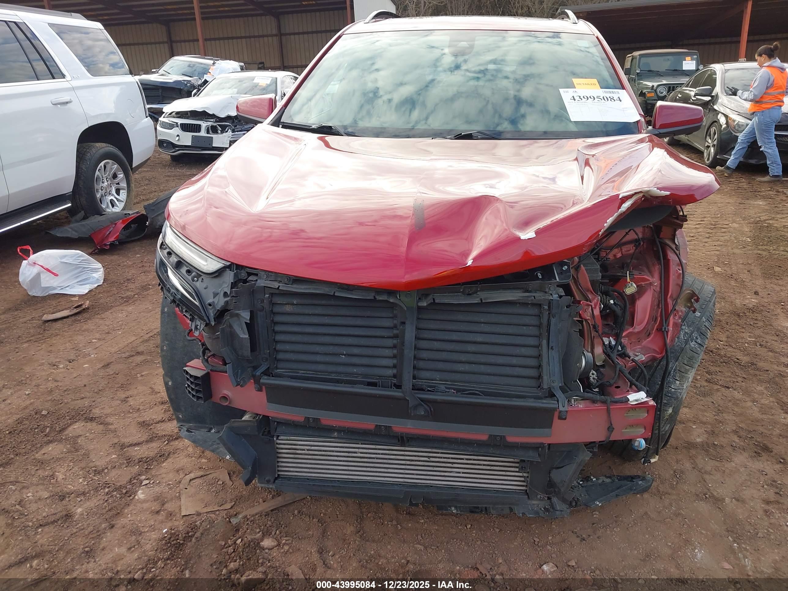 CHEVROLET EQUINOX image 6