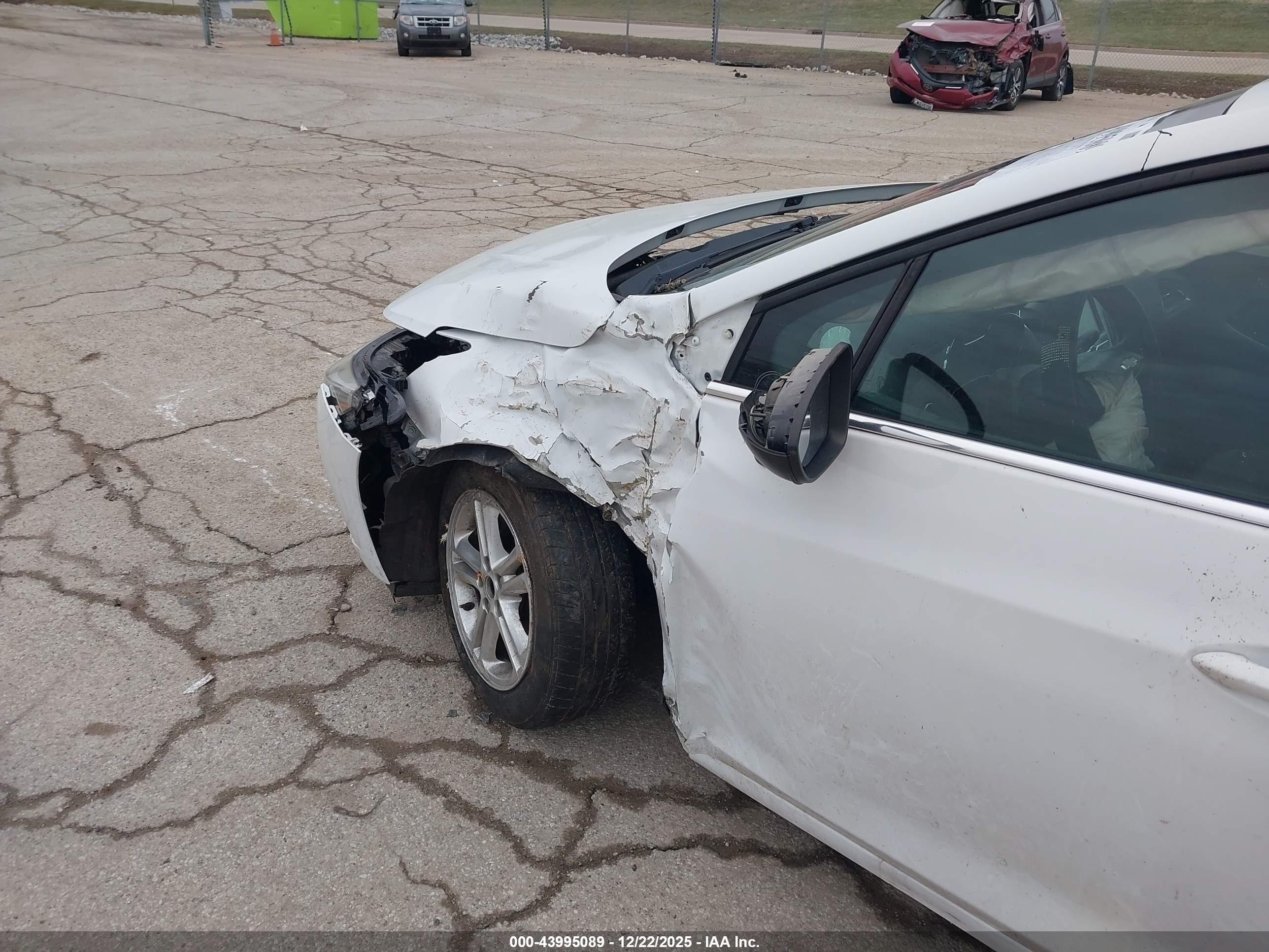 CHEVROLET CRUZE image 6
