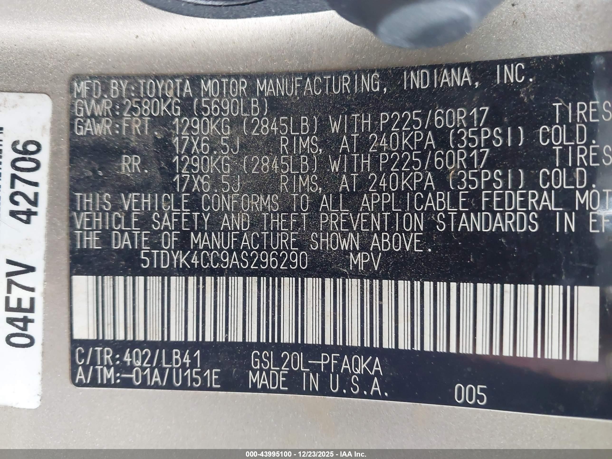 TOYOTA SIENNA image 9