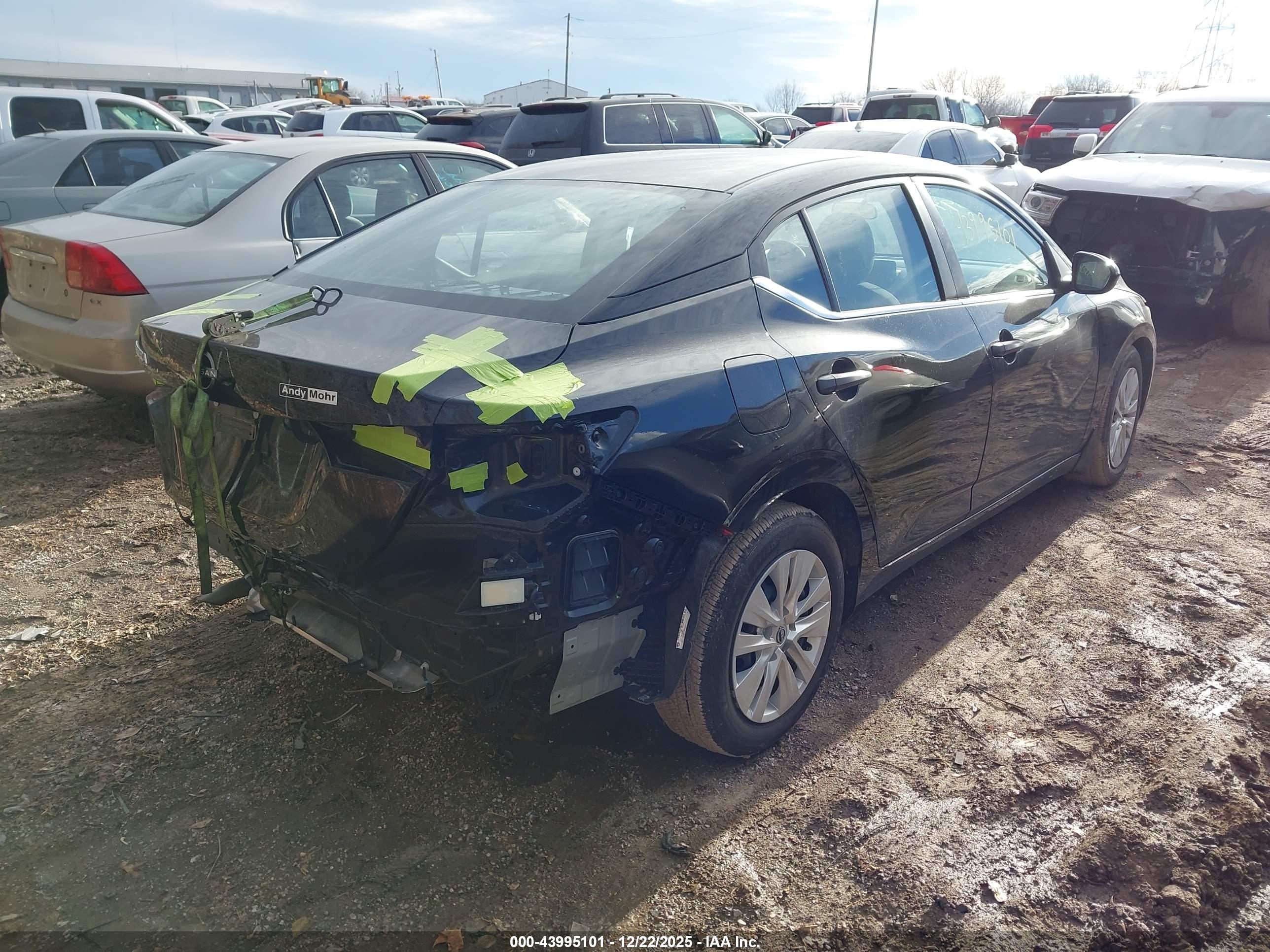 NISSAN SENTRA image 4