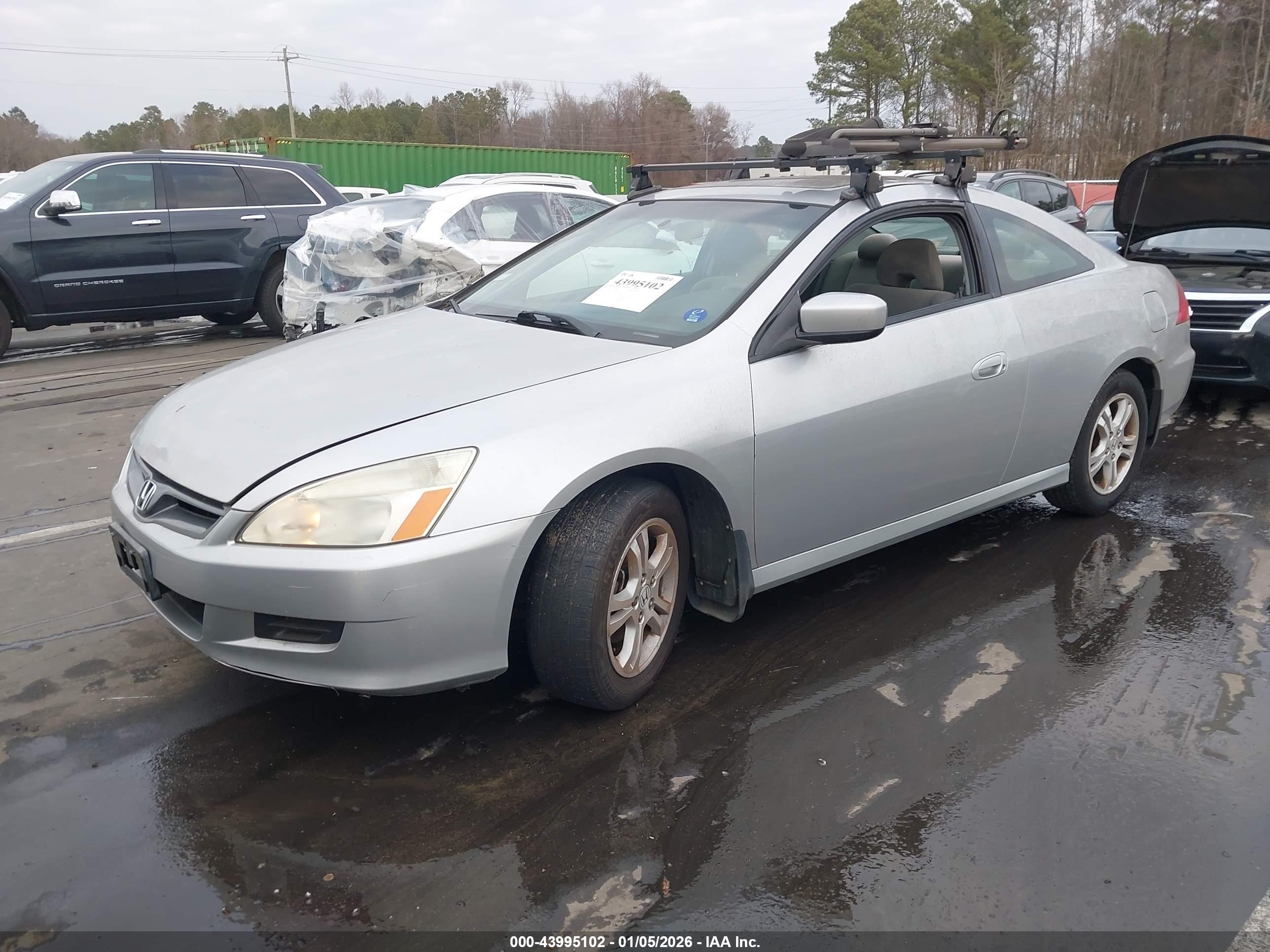 HONDA ACCORD image 2