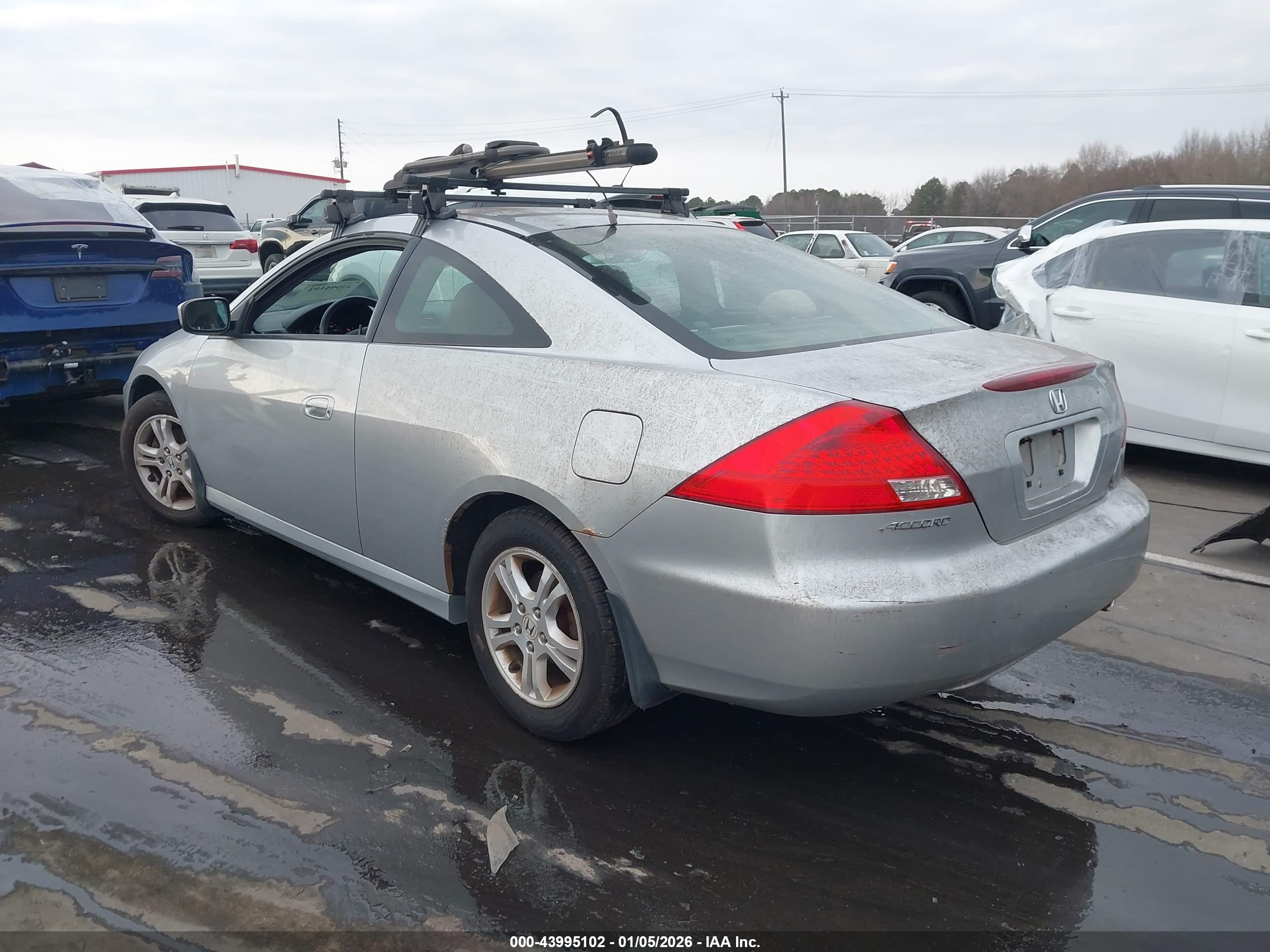 HONDA ACCORD image 3