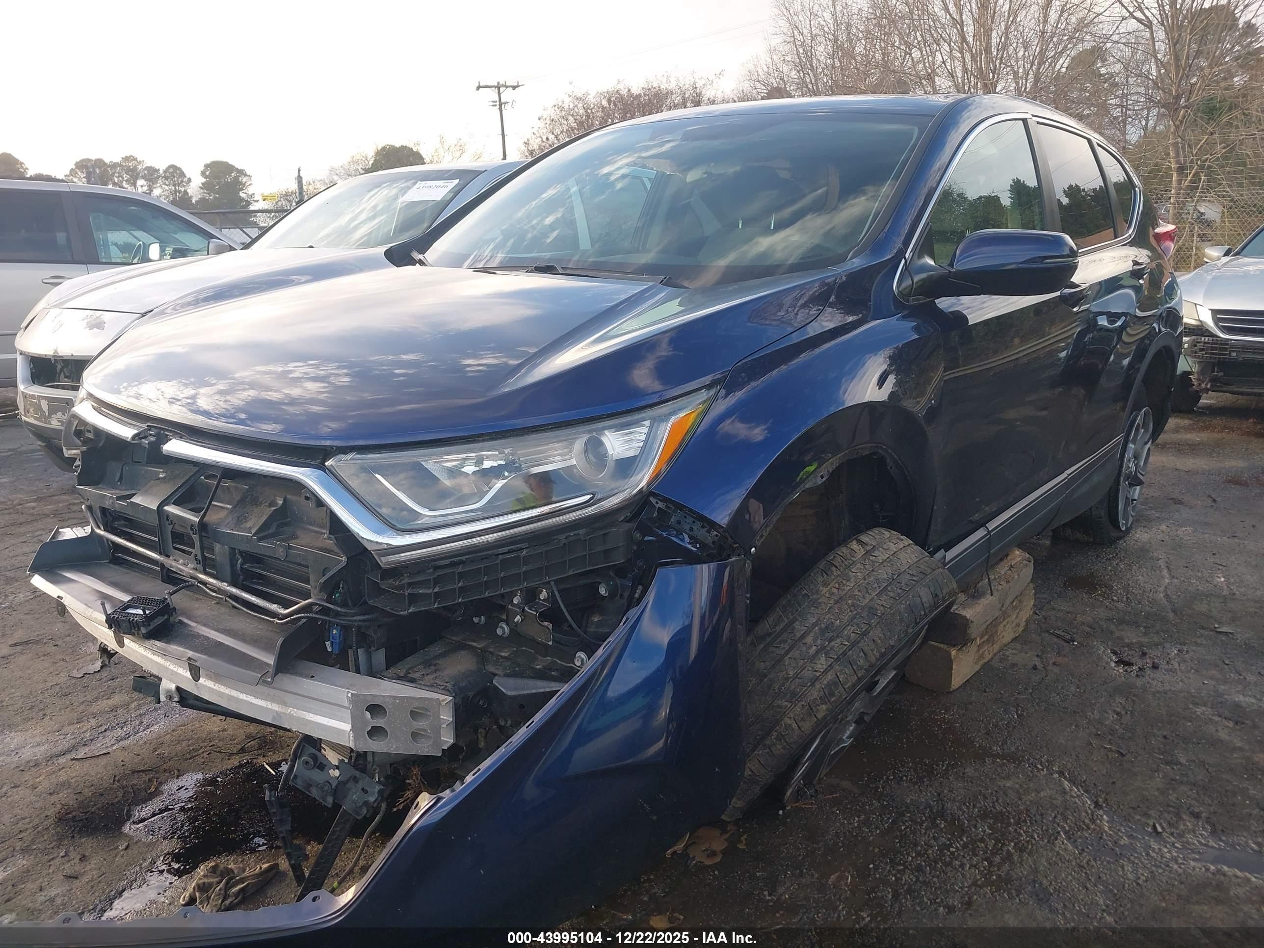 HONDA CR-V image 2