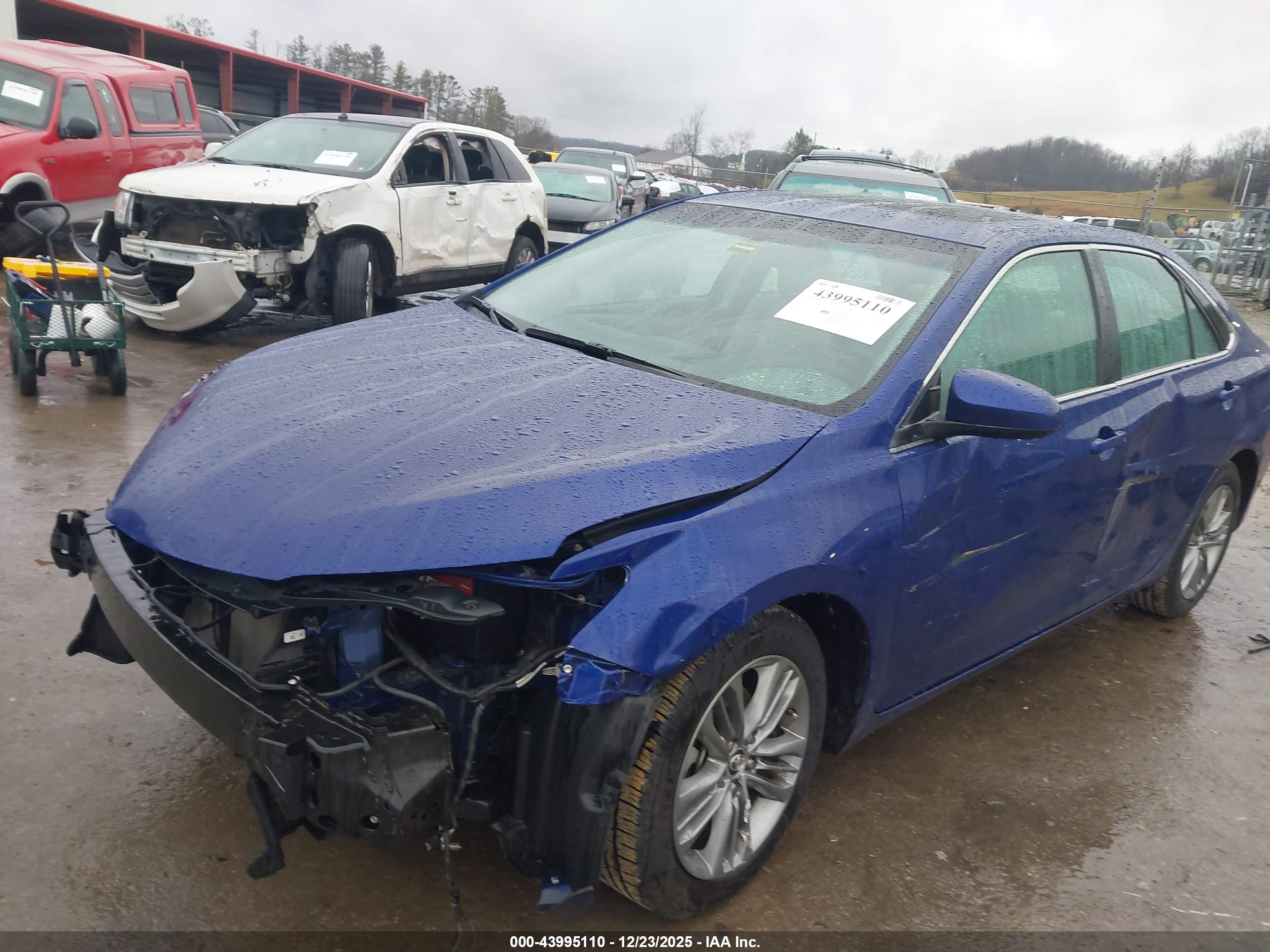 TOYOTA CAMRY image 6
