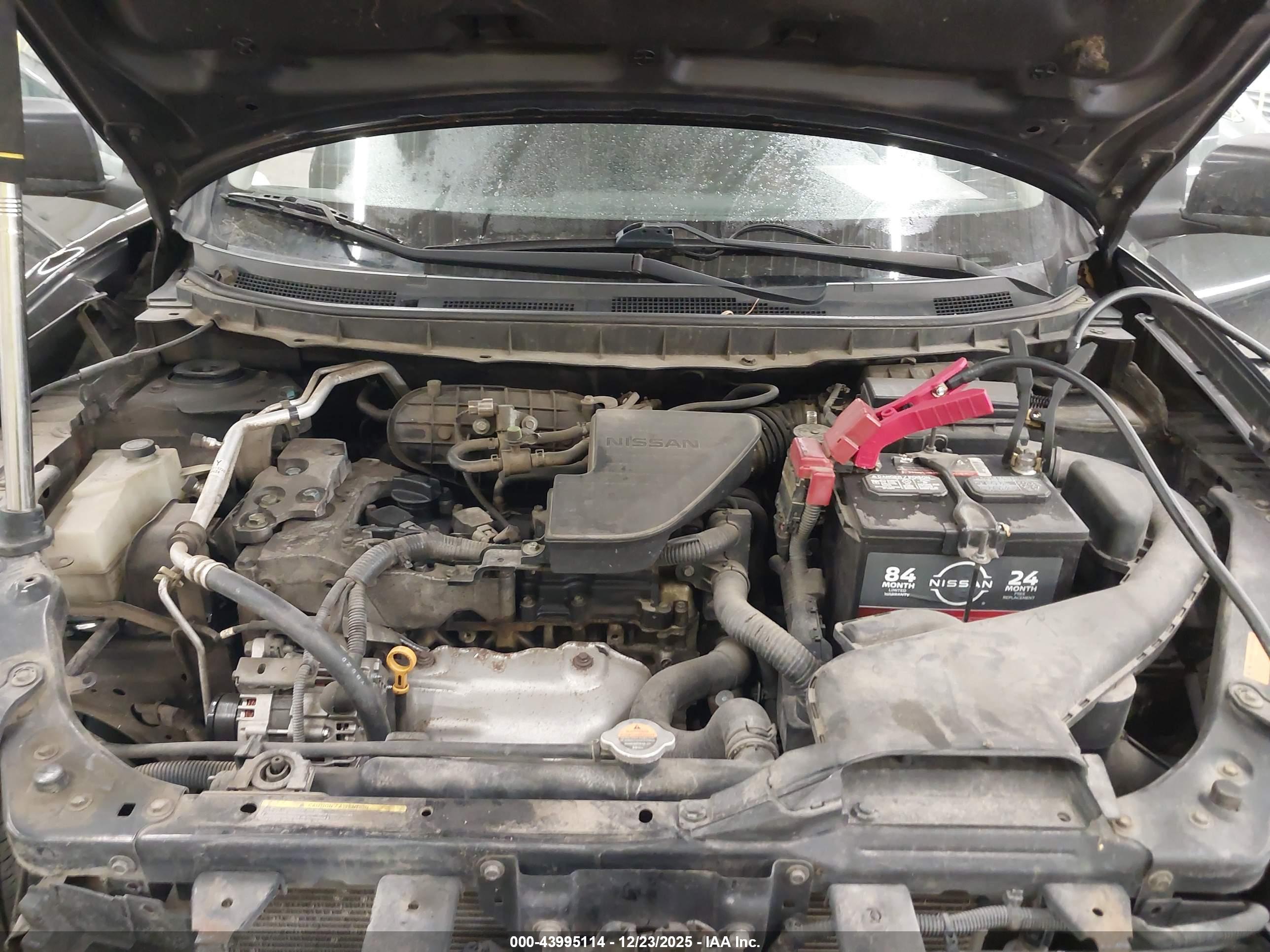 NISSAN ROGUE image 10