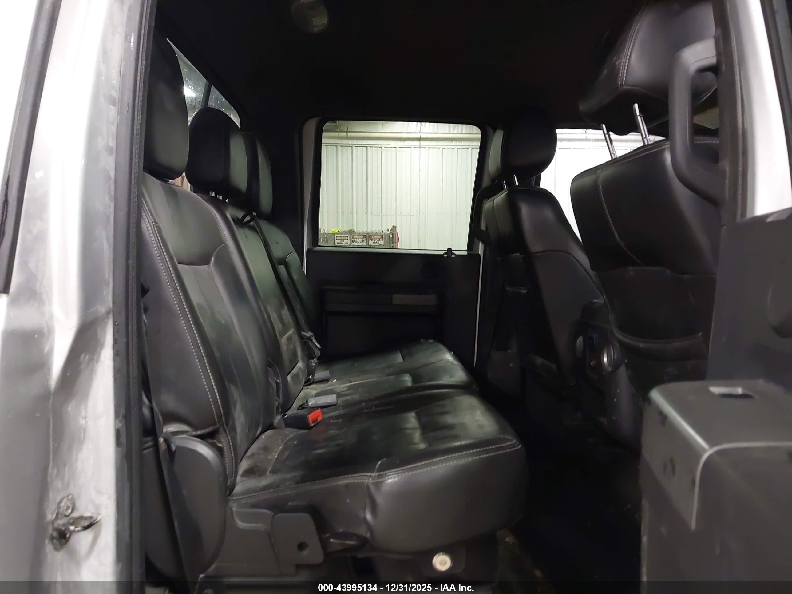FORD F-350 image 7