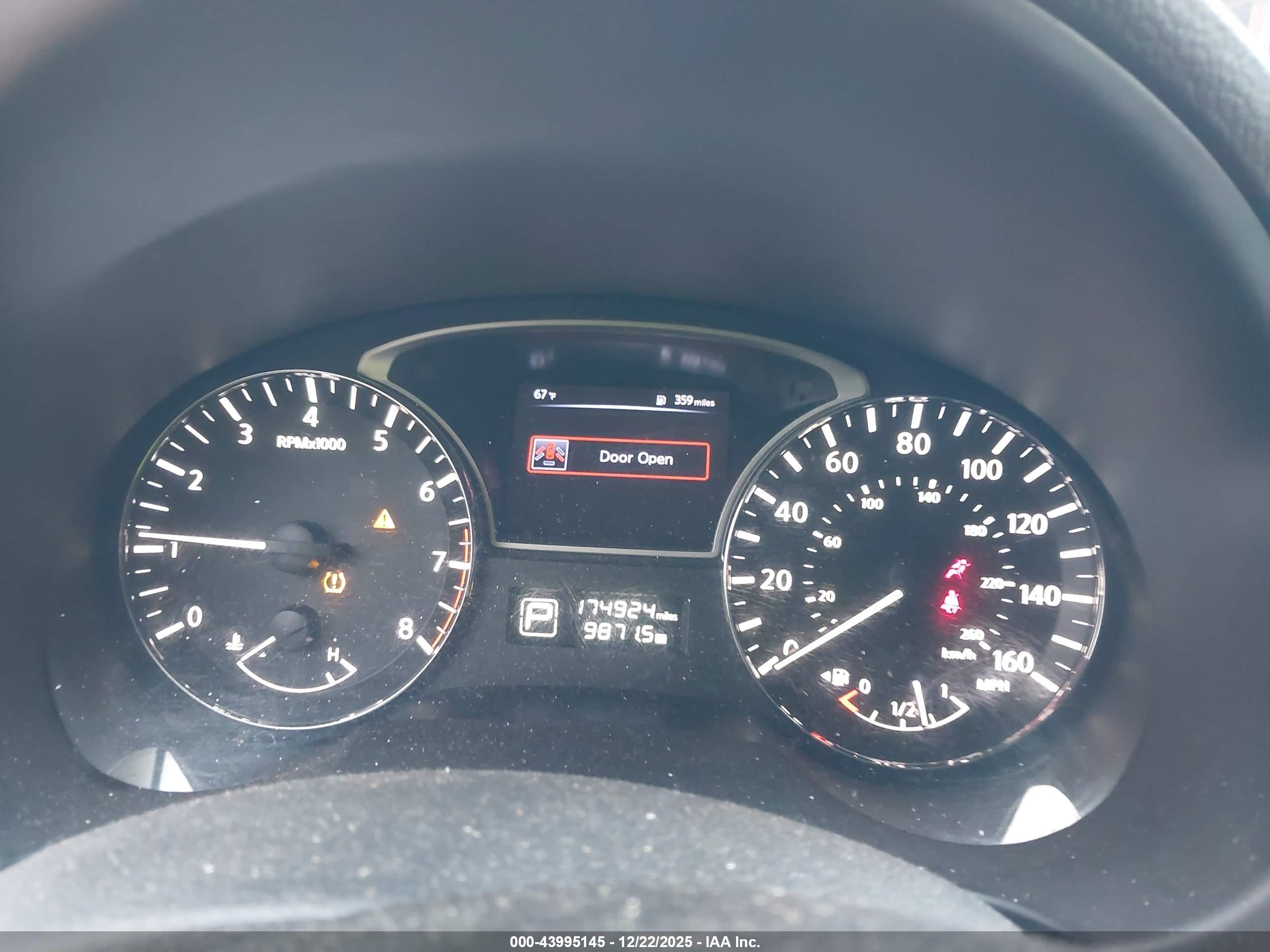 NISSAN ALTIMA image 7