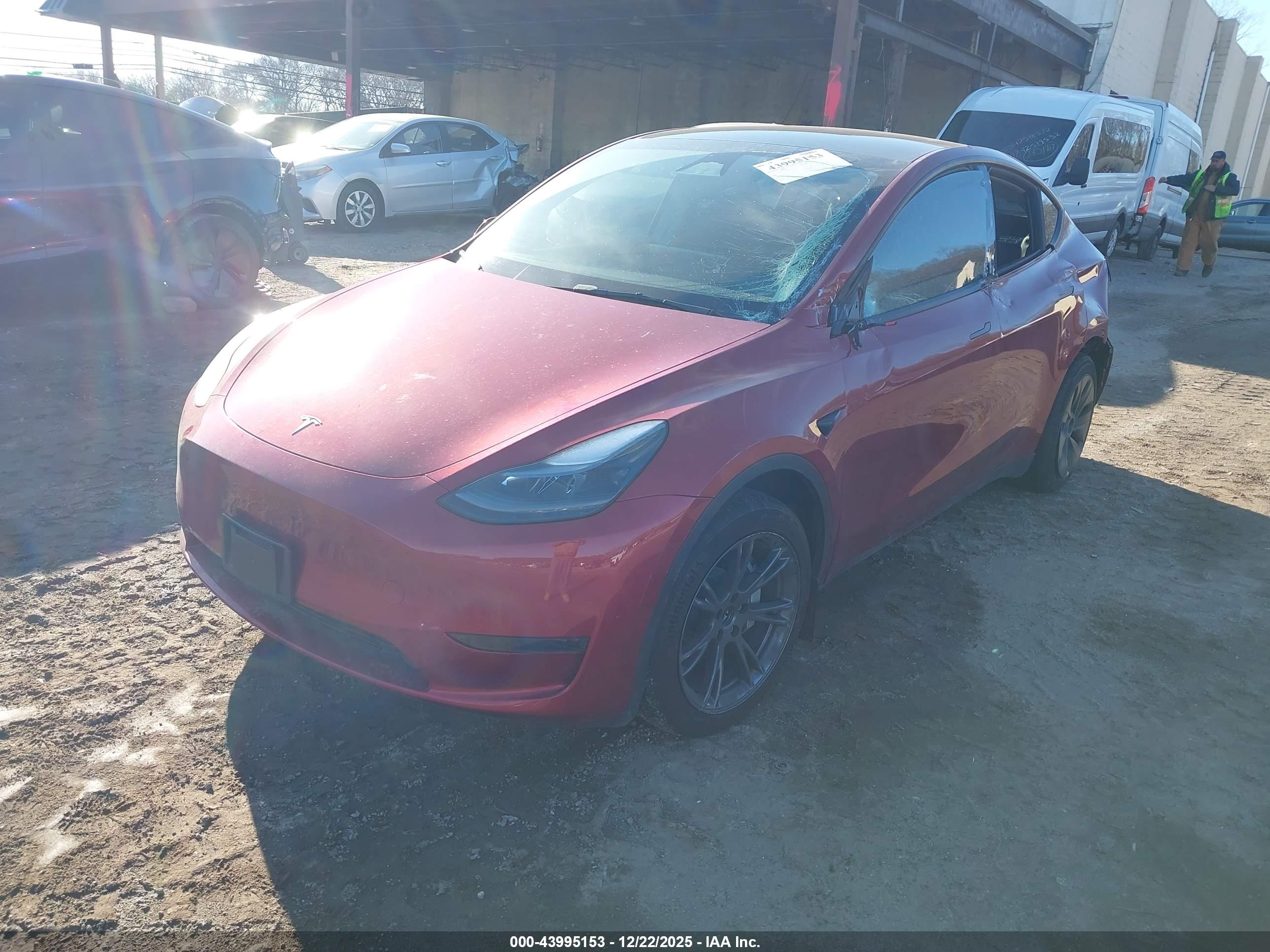 TESLA MODEL image 2