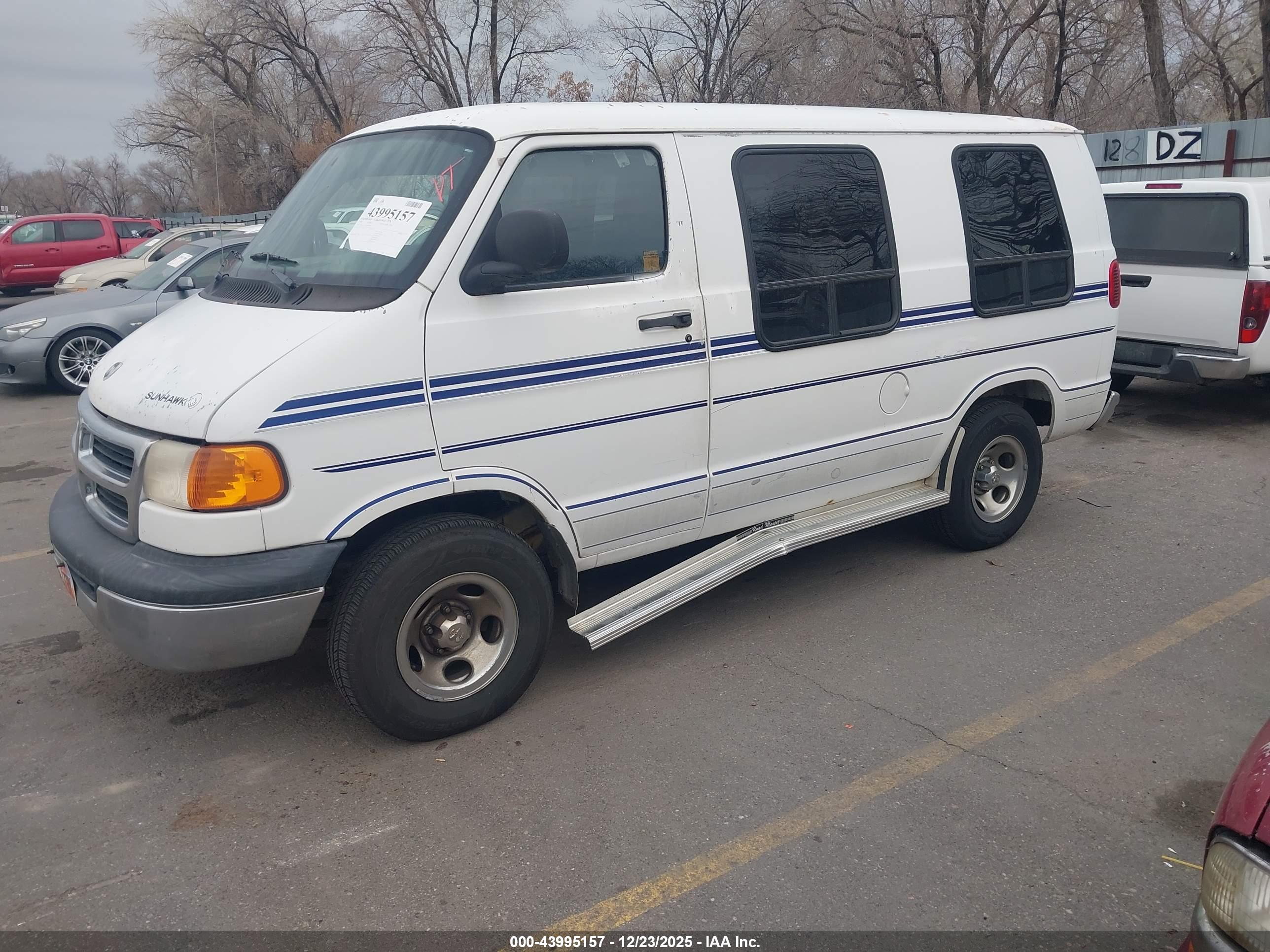 DODGE RAM image 2