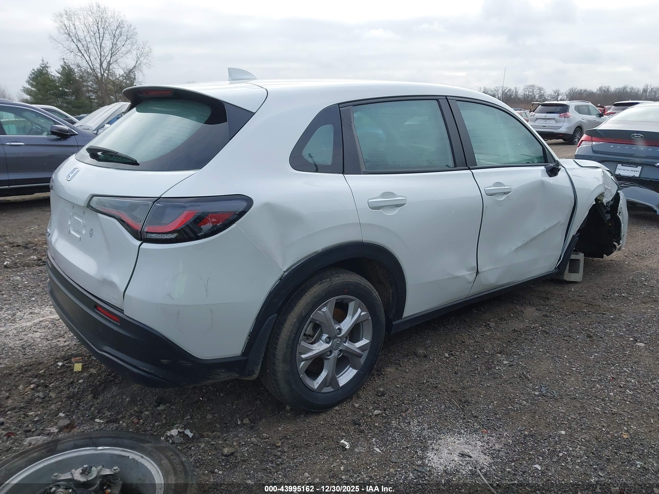 HONDA HR-V image 4