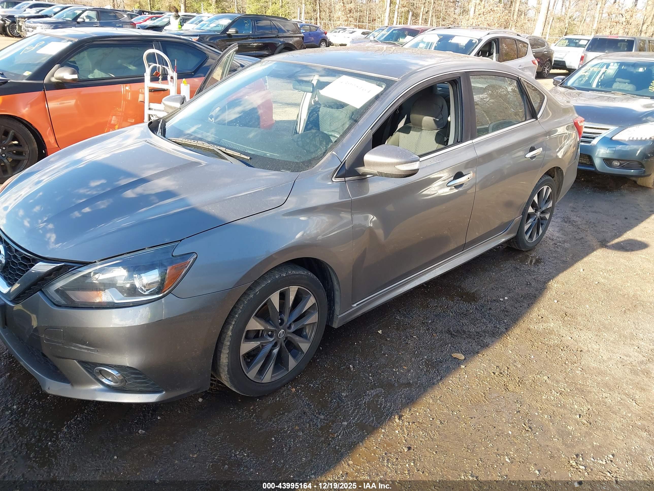 NISSAN SENTRA image 2