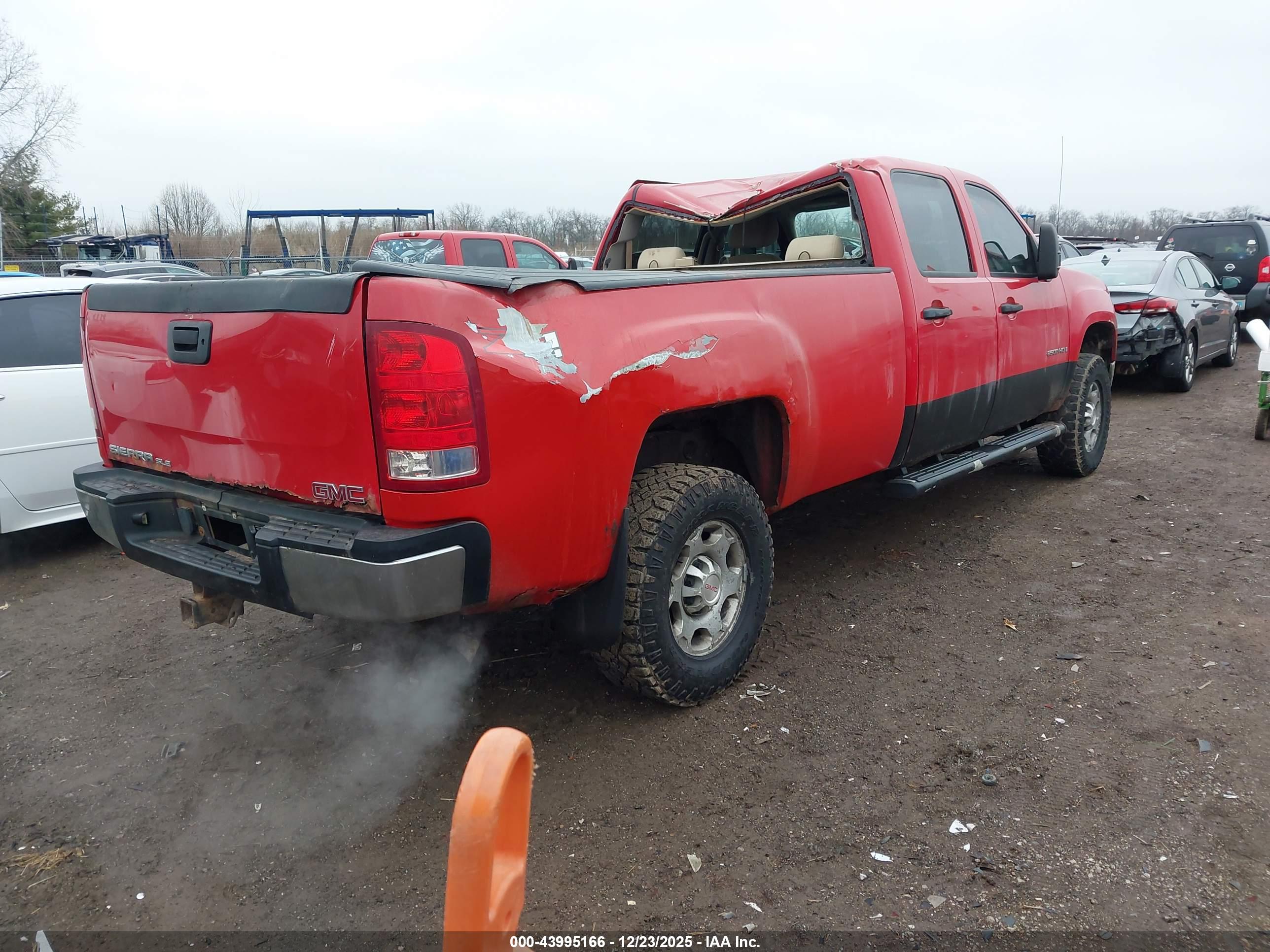 GMC SIERRA image 4