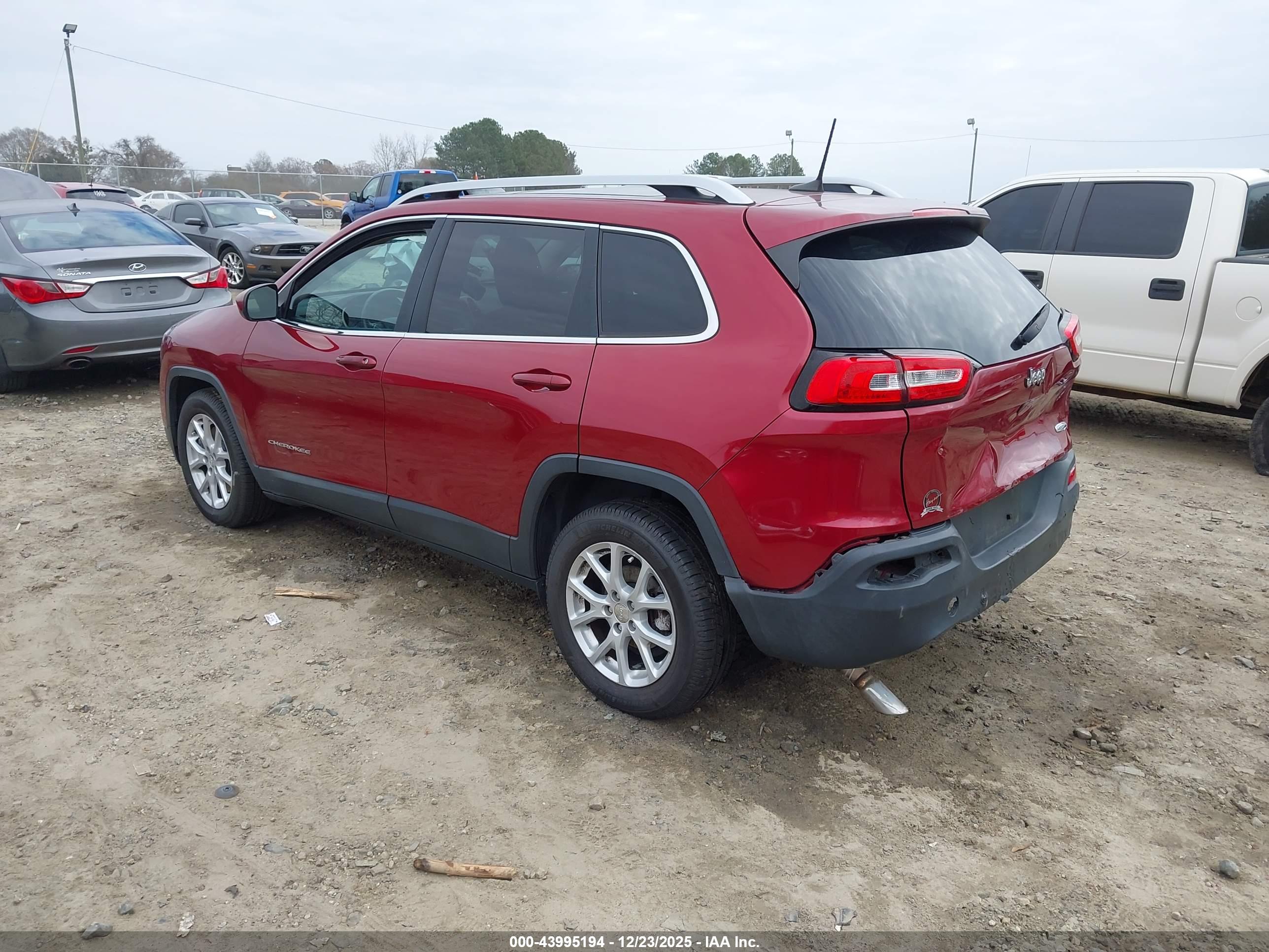 JEEP CHEROKEE image 3