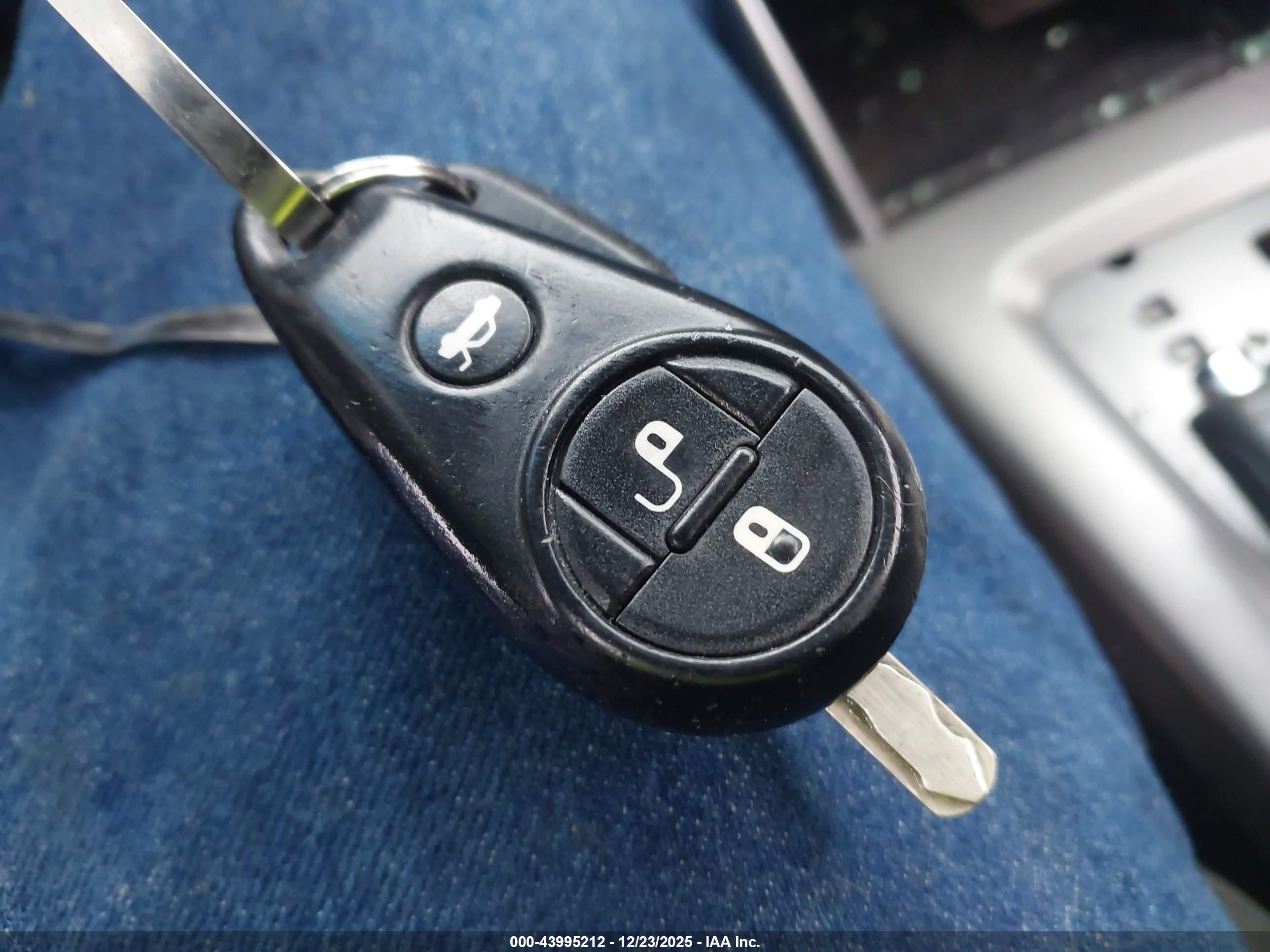 SUBARU FORESTER image 11