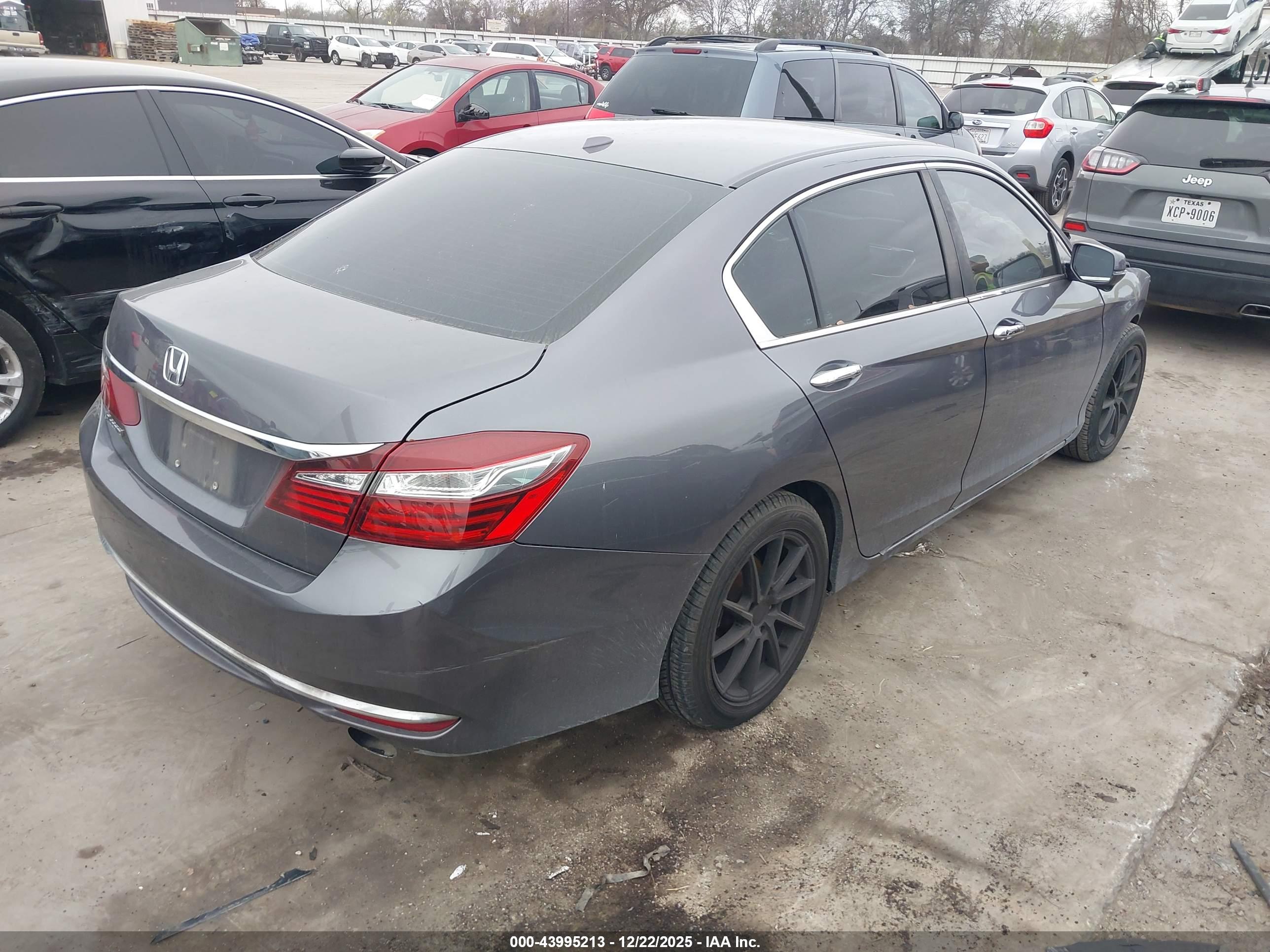 HONDA ACCORD image 4