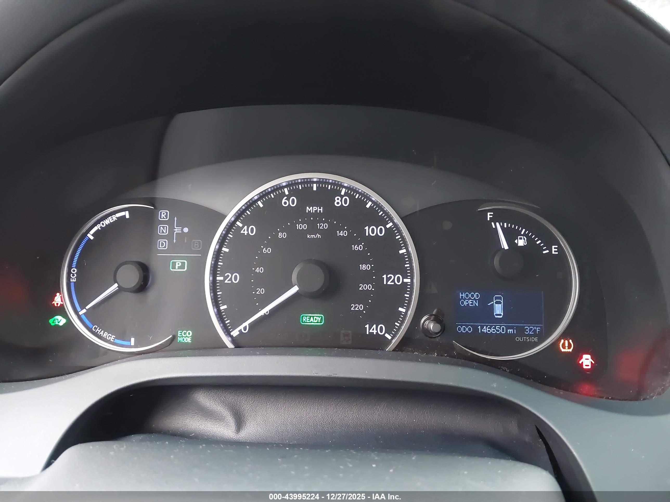 LEXUS CT image 7