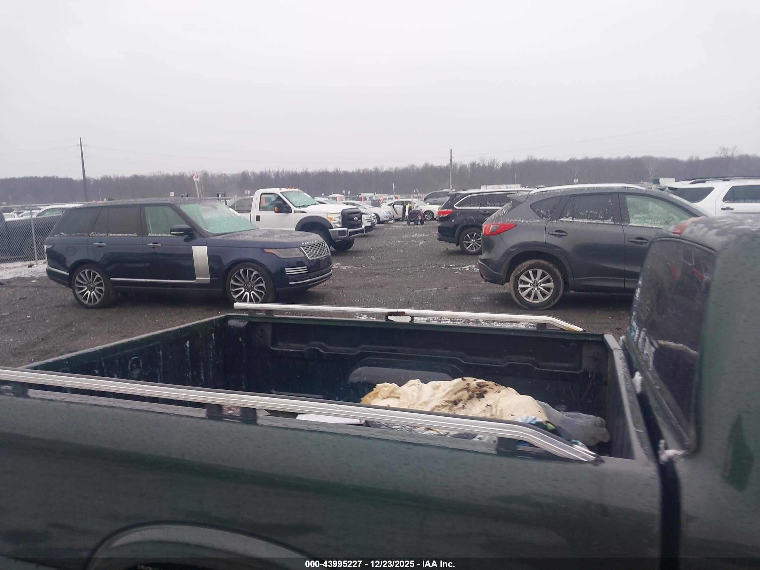CHEVROLET S image 8