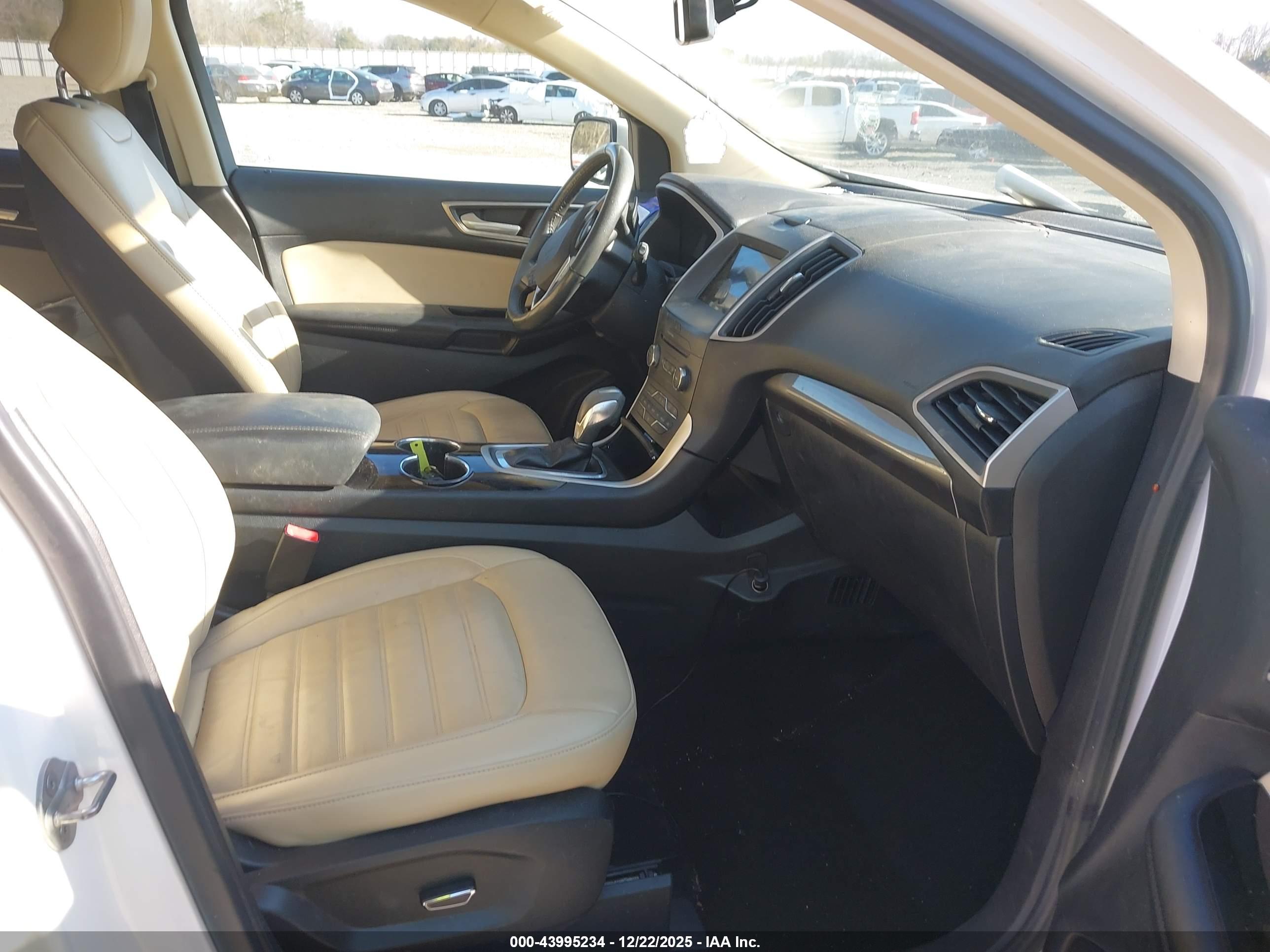 FORD EDGE image 5