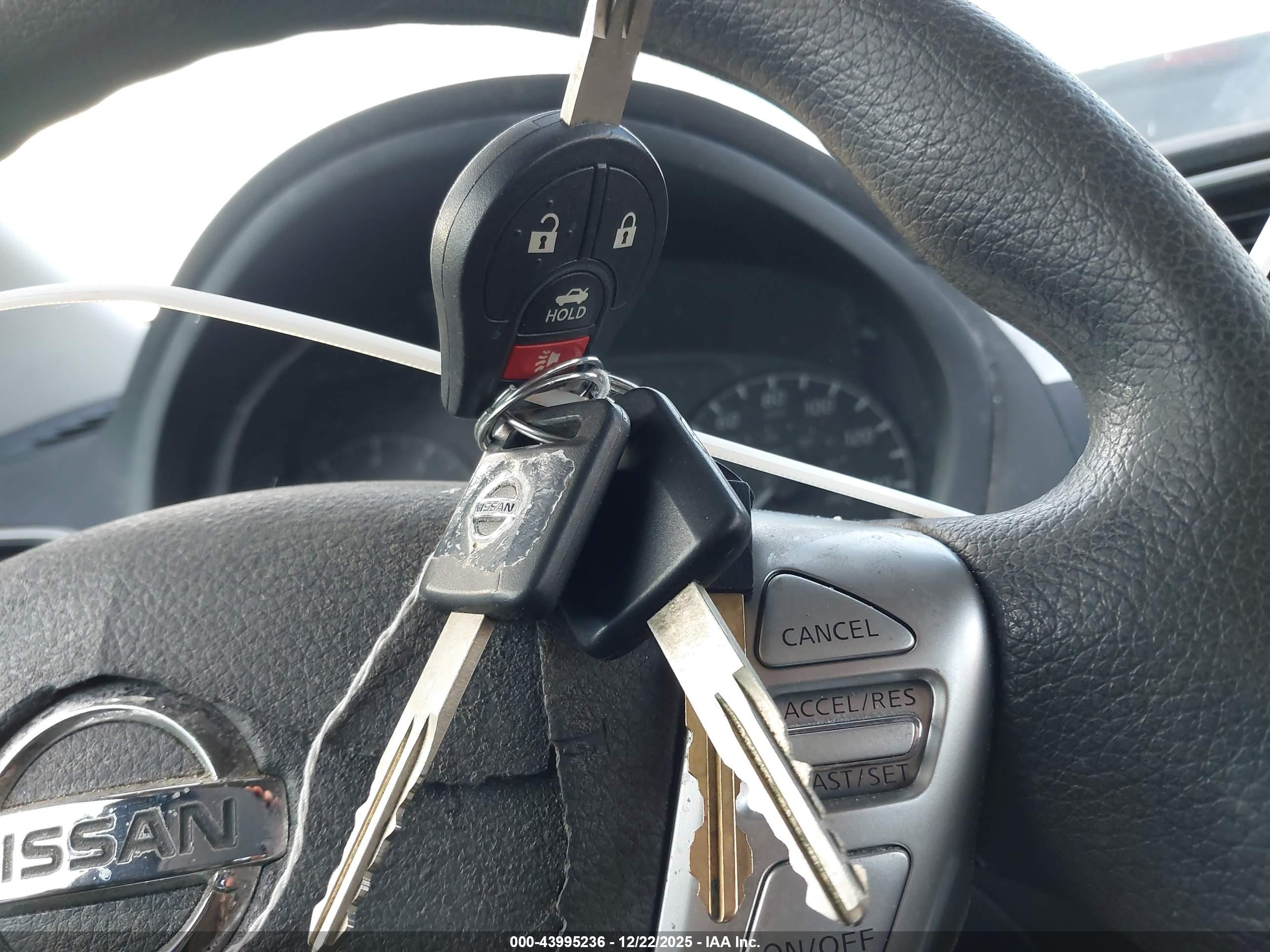 NISSAN SENTRA image 11