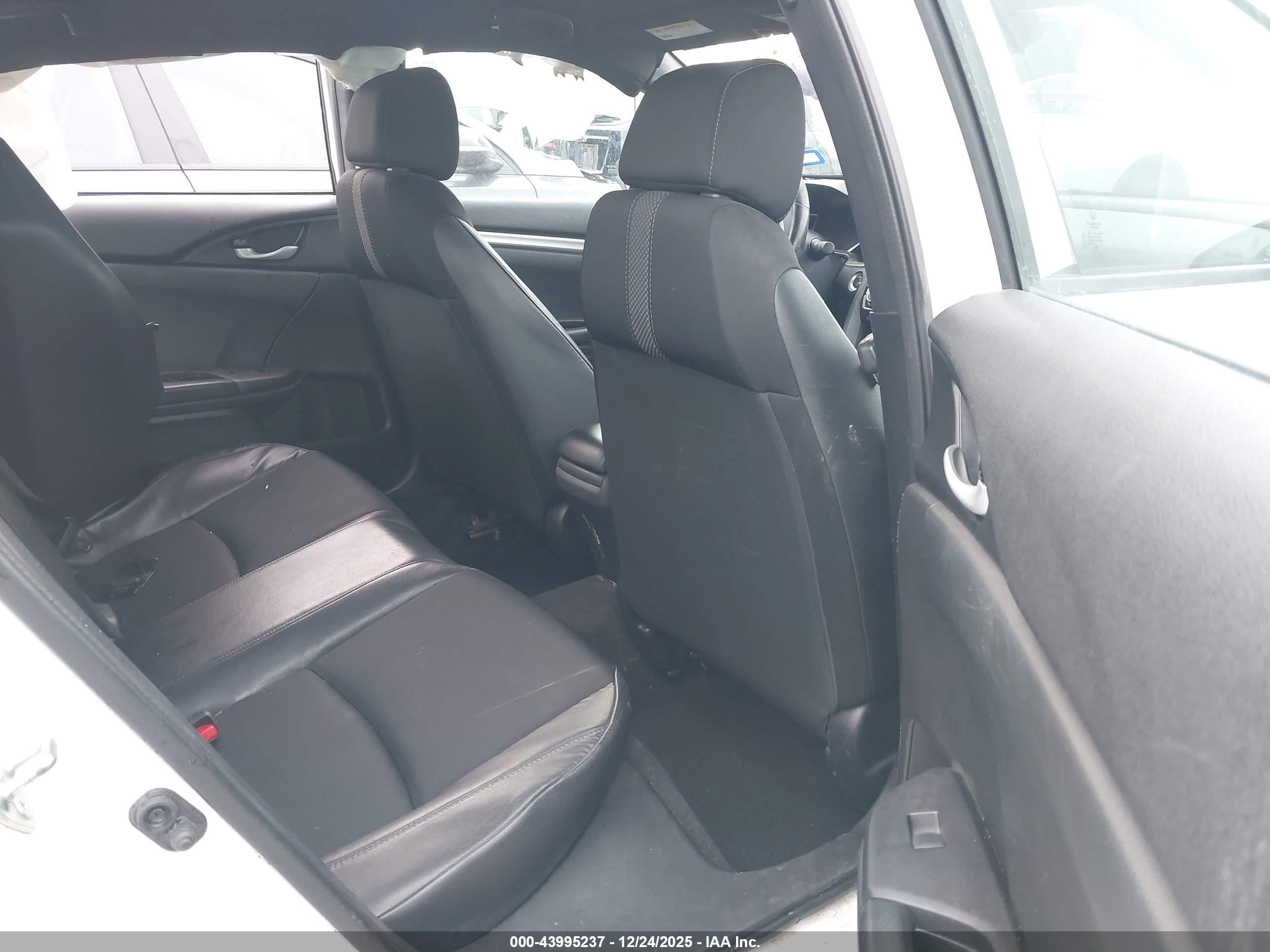 HONDA CIVIC image 8