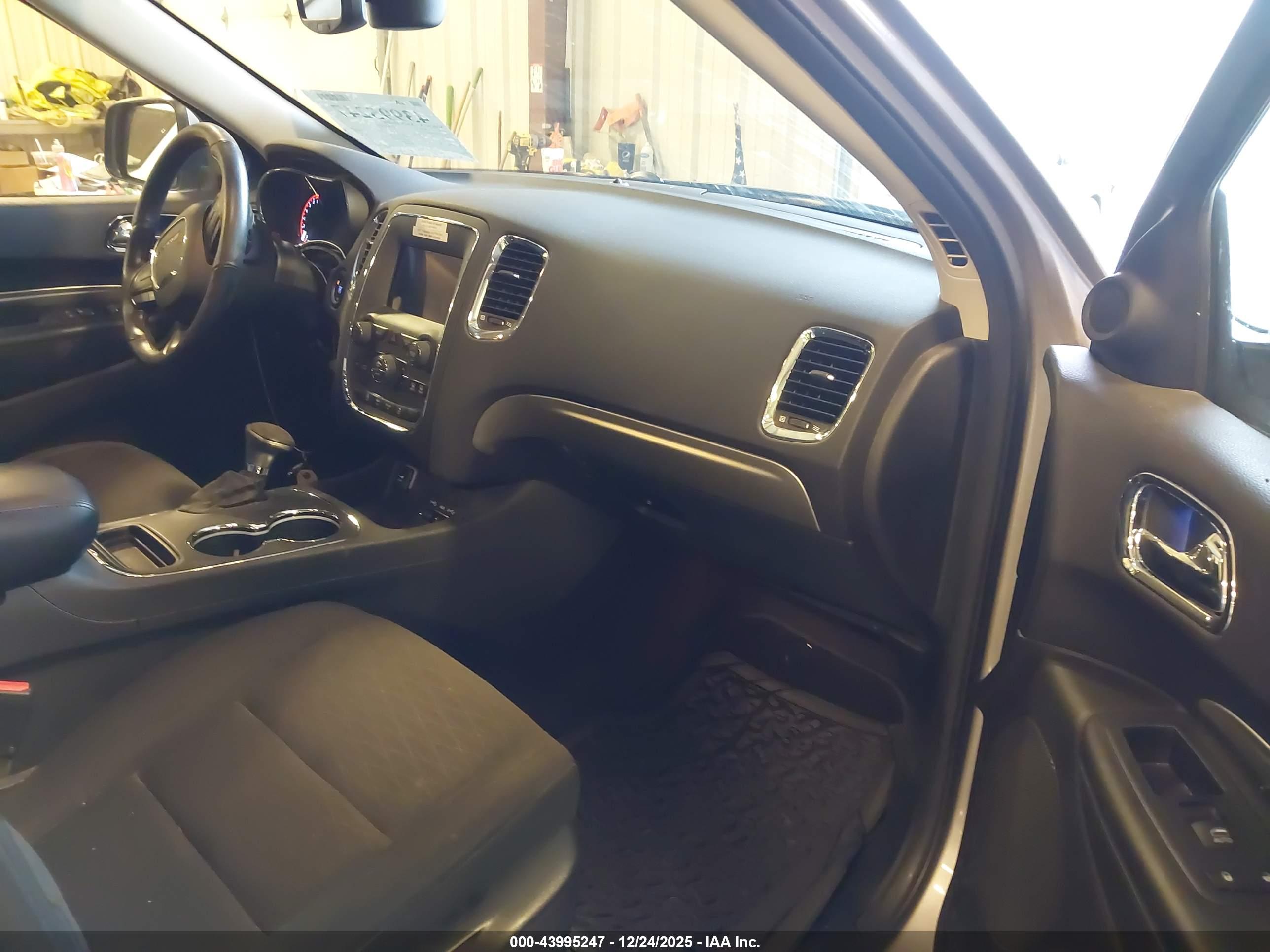 DODGE DURANGO image 5