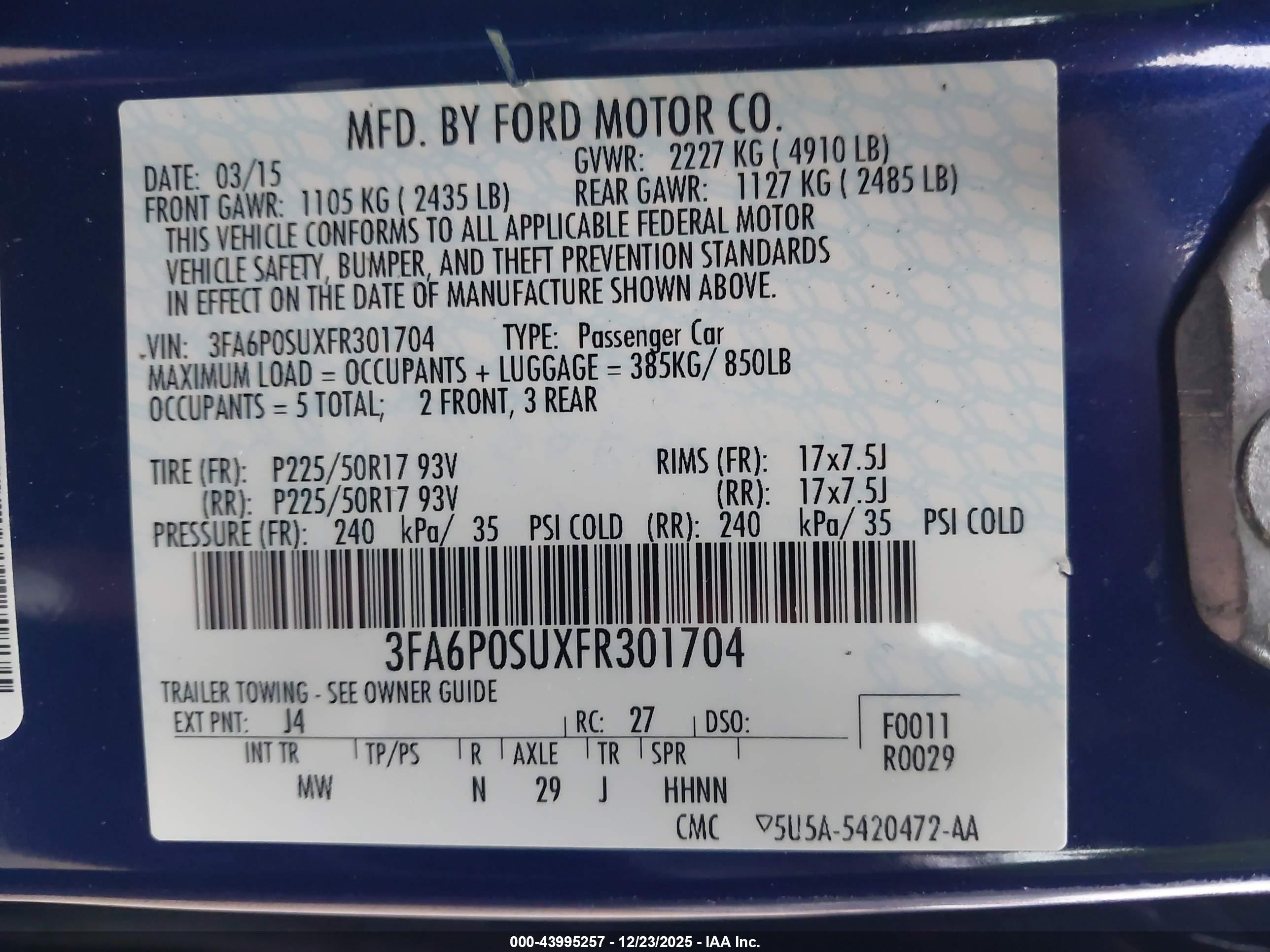 FORD FUSION image 9