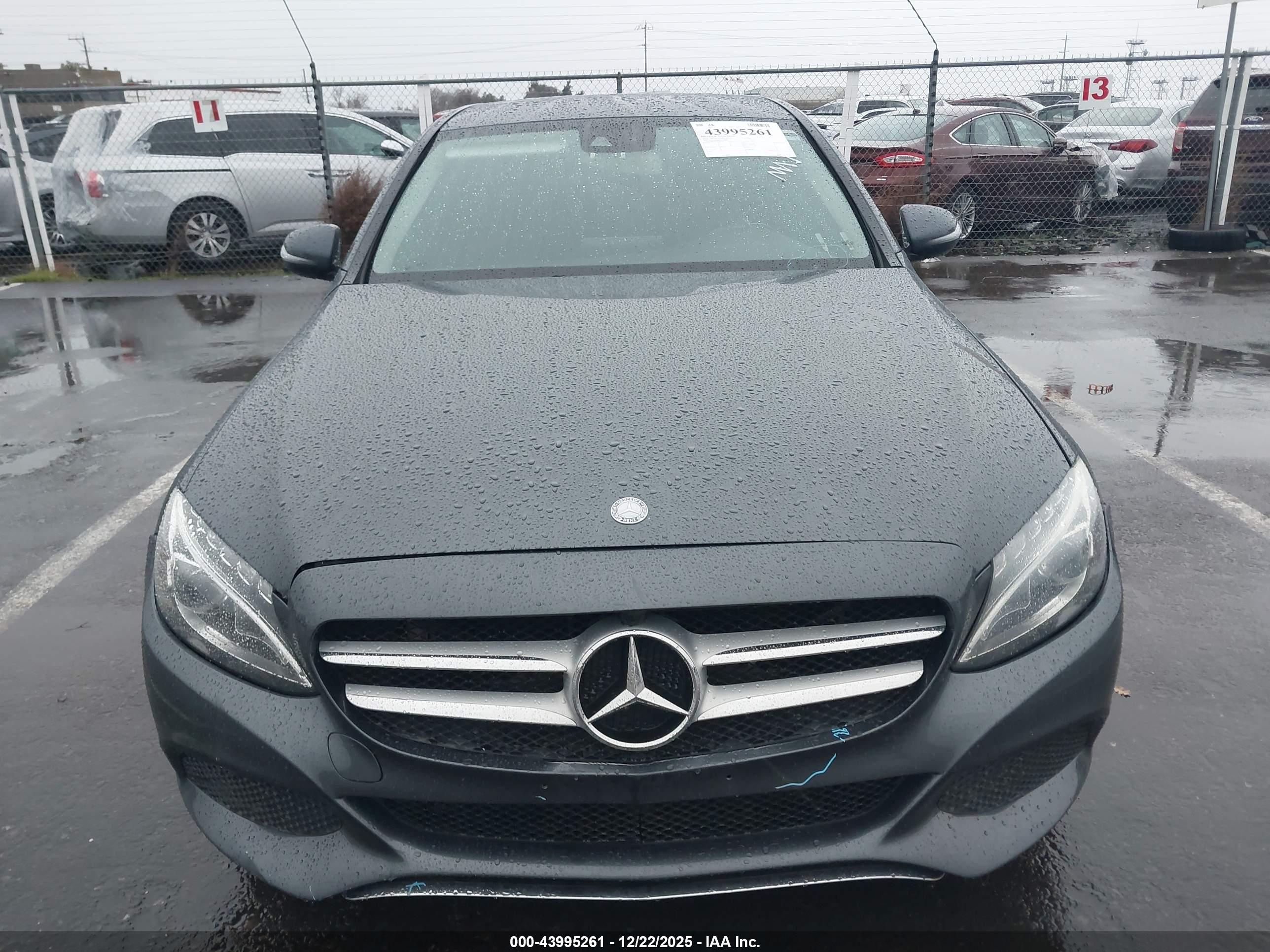 MERCEDES-BENZ C image 6