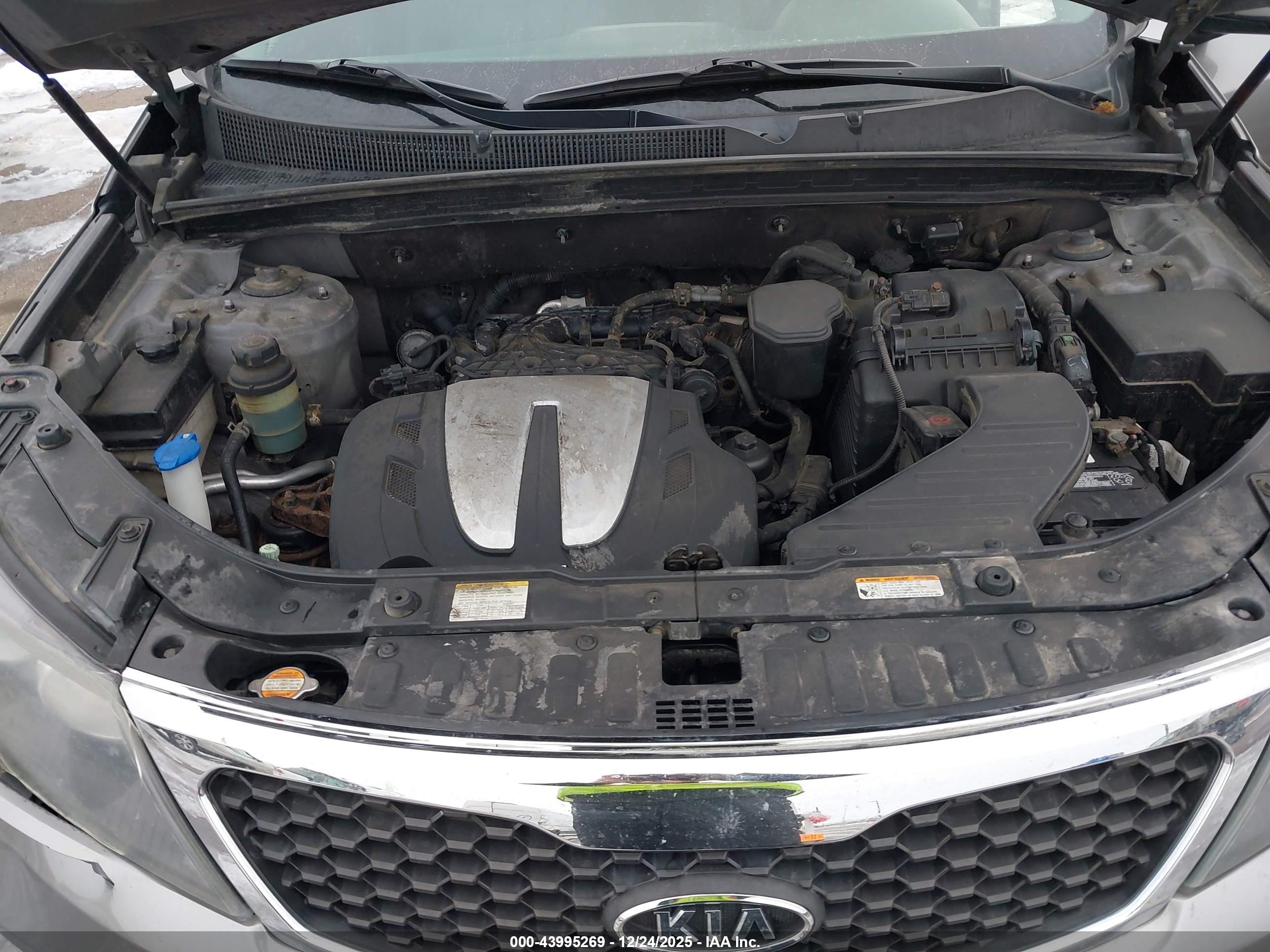 KIA SORENTO image 10