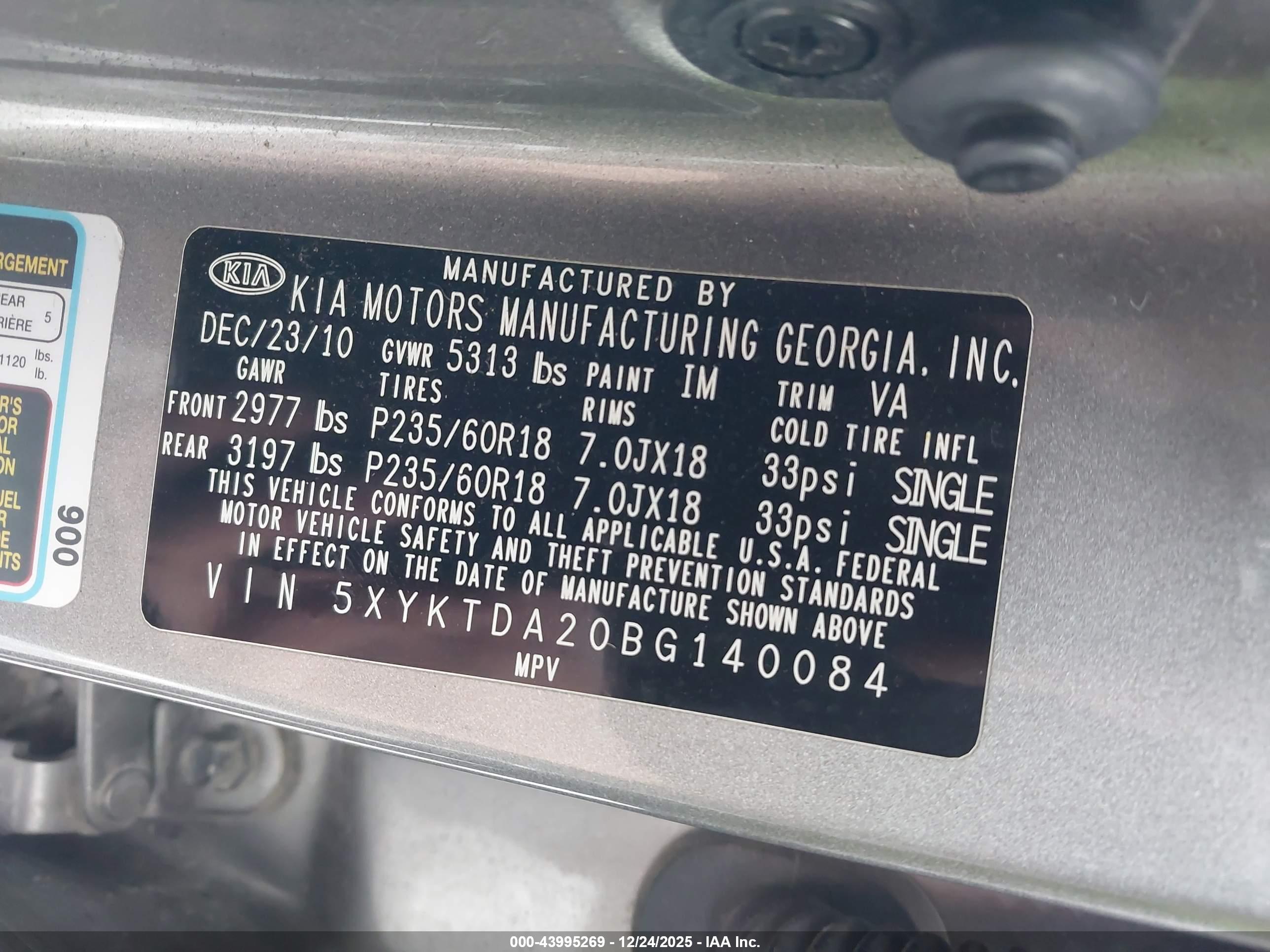 KIA SORENTO image 9