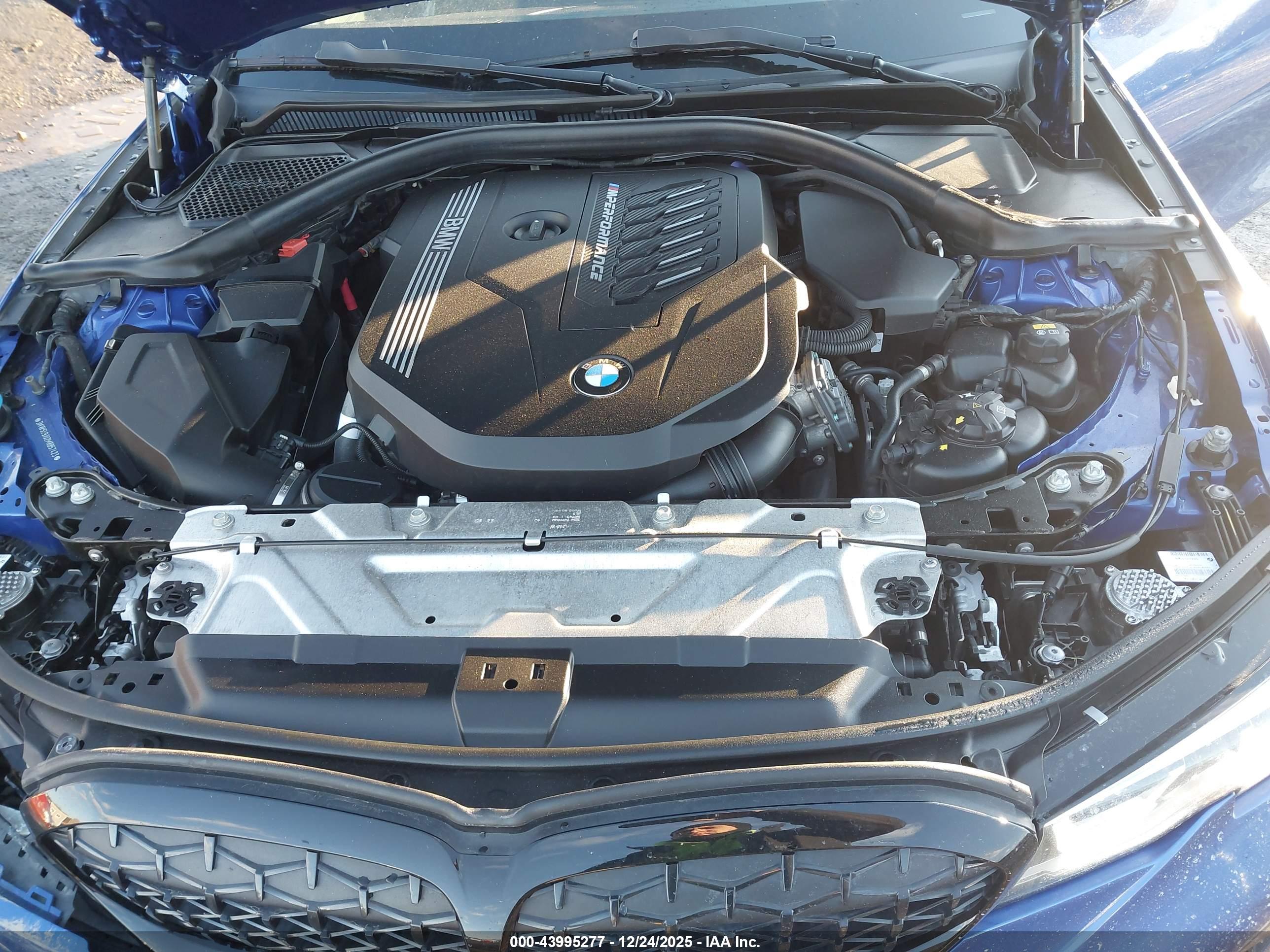 BMW 3 image 10