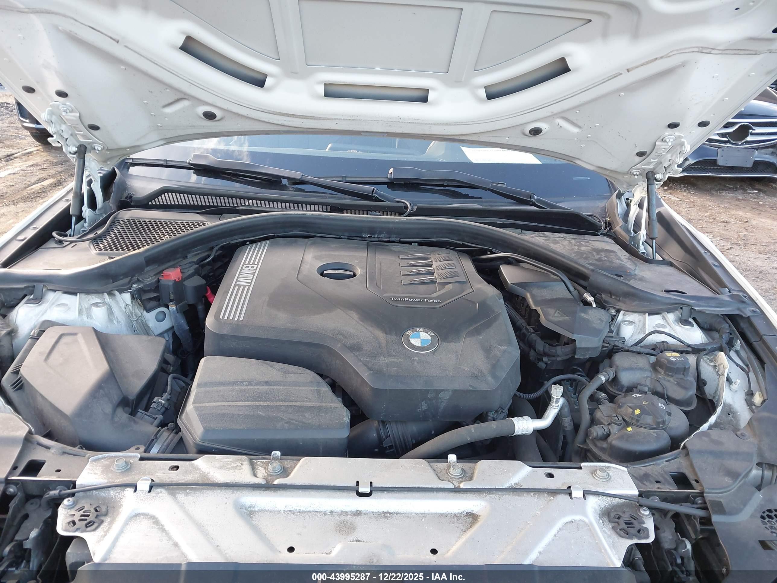 BMW 330I image 10