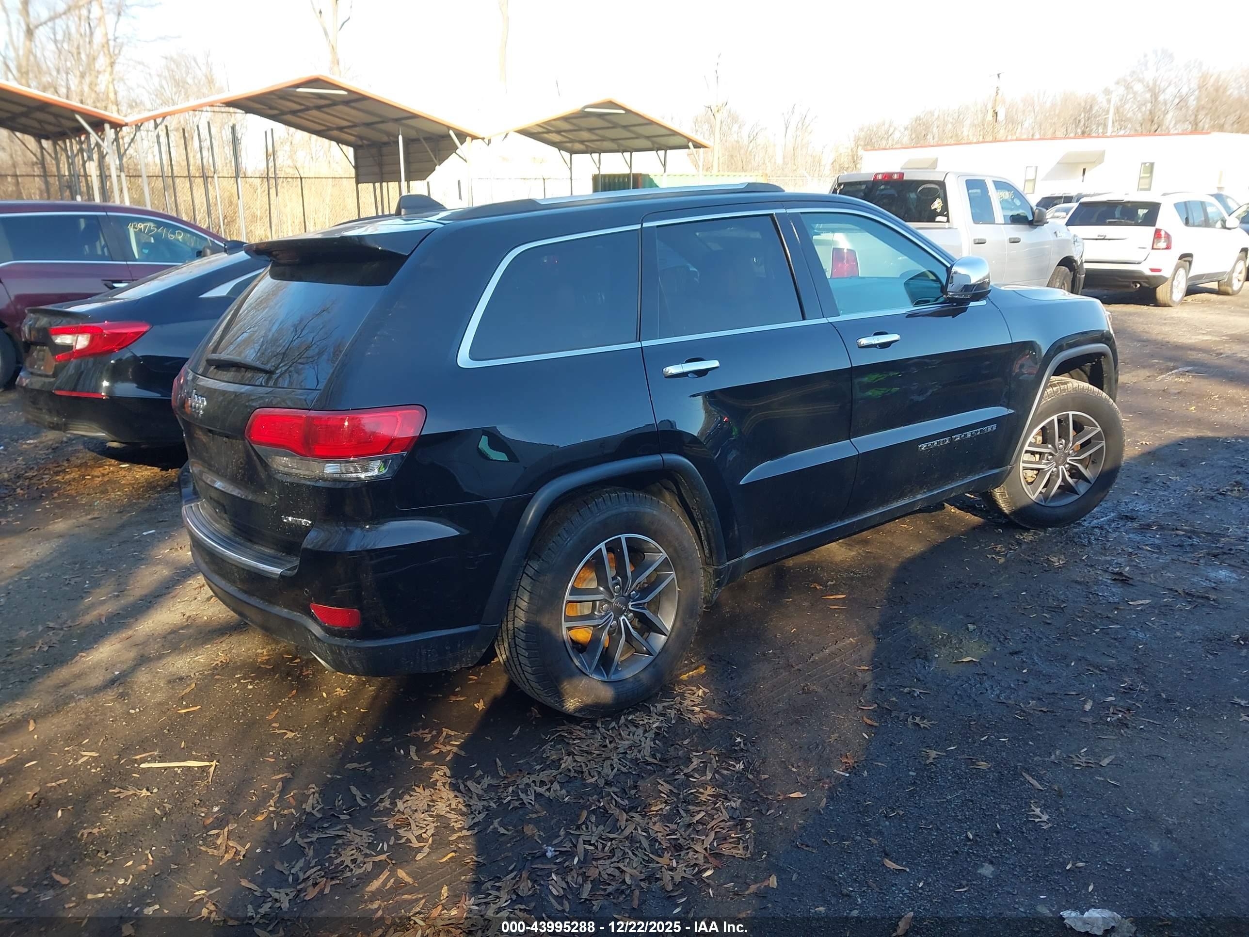 JEEP GRAND image 4