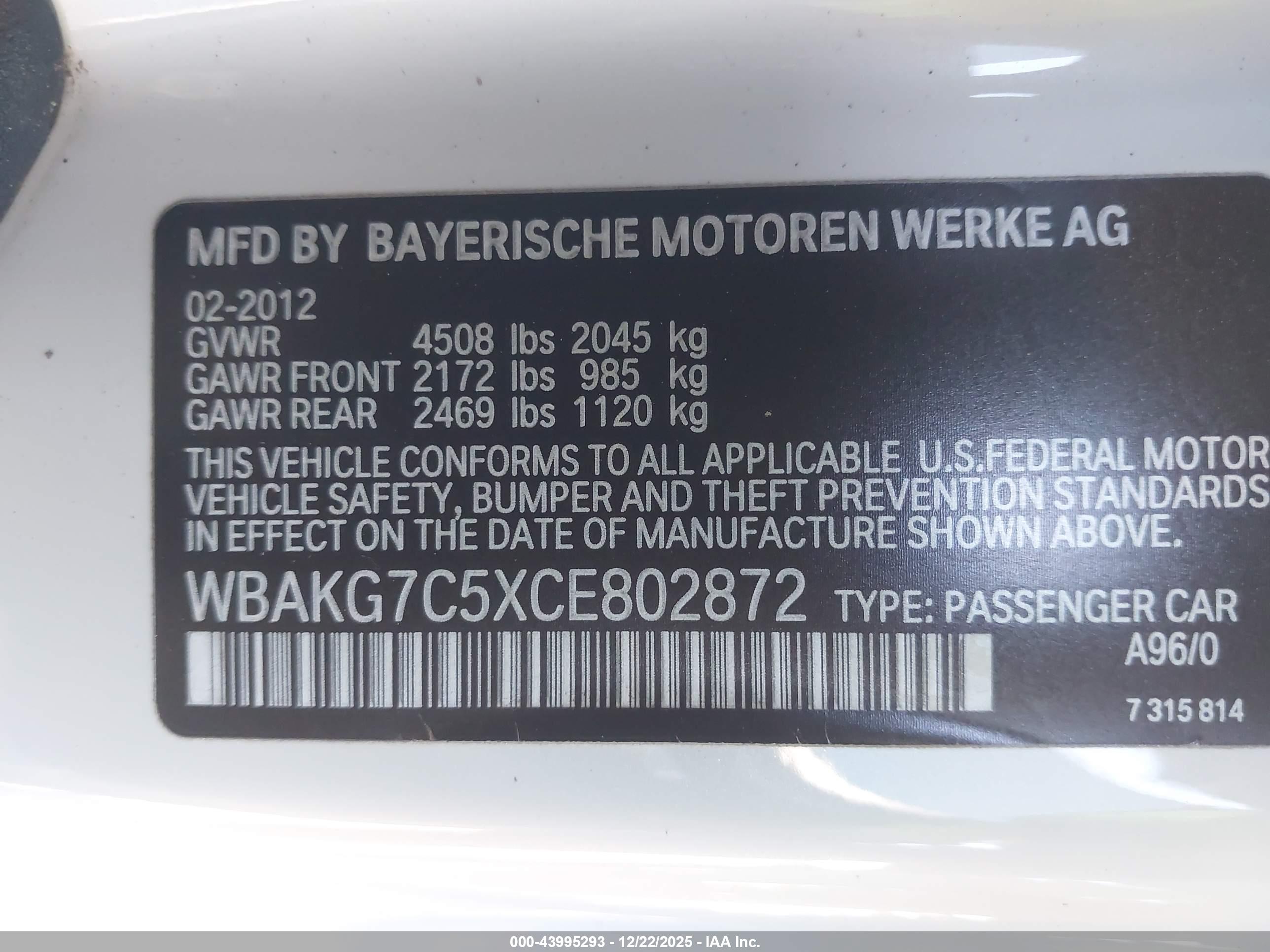BMW 335I image 9