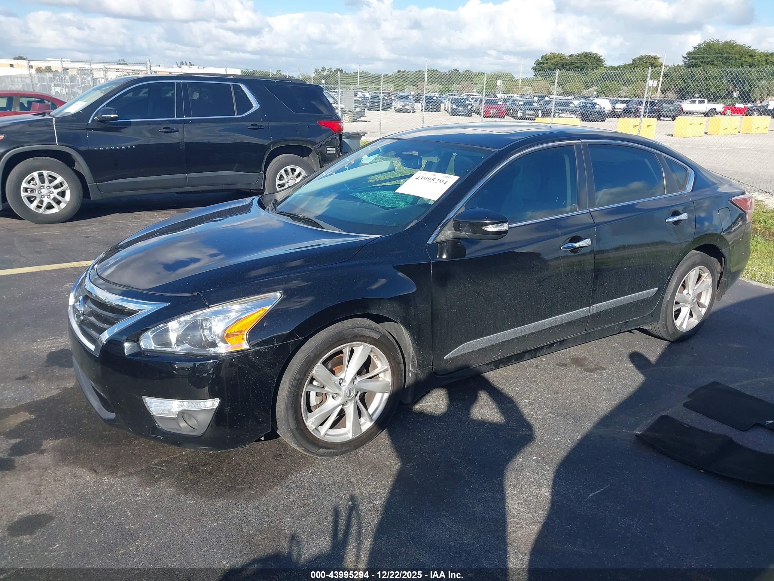 NISSAN ALTIMA image 2