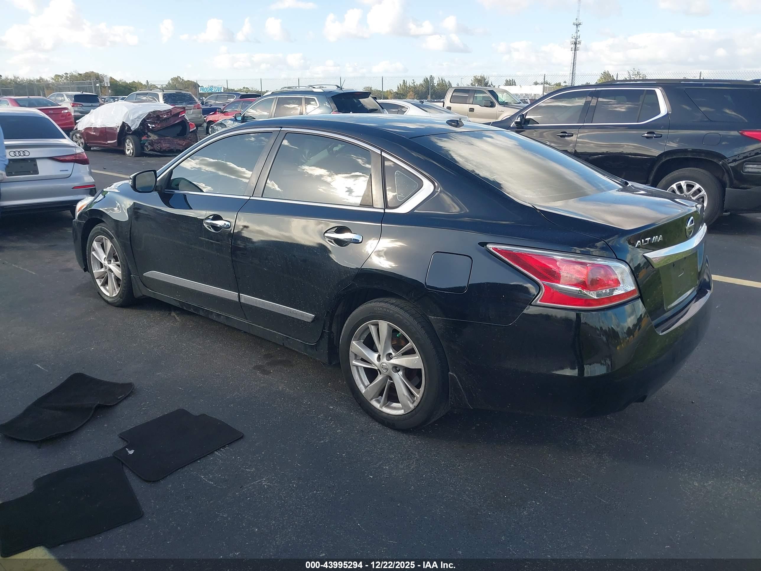 NISSAN ALTIMA image 3