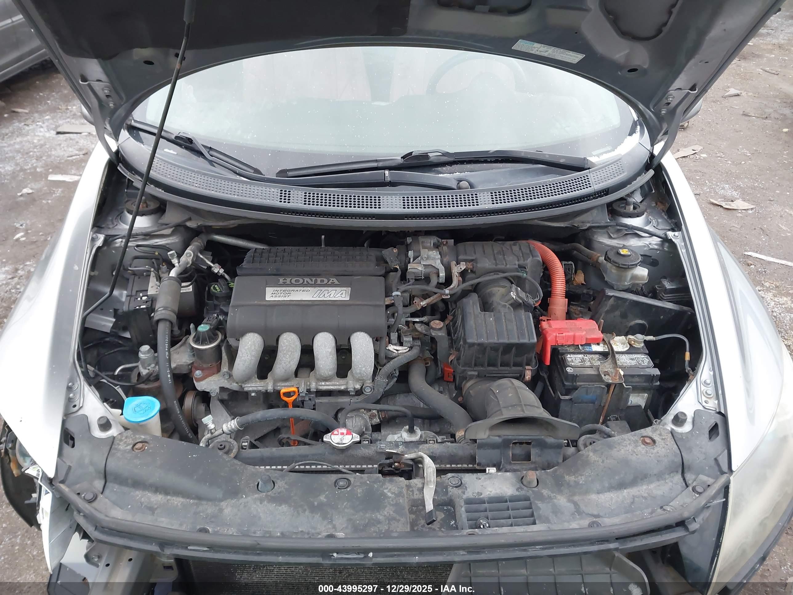 HONDA CR-Z image 10